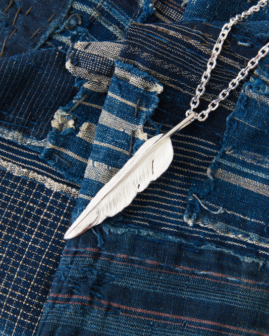 Larry Smith Natabane Feather (R) EFNL-0054-R