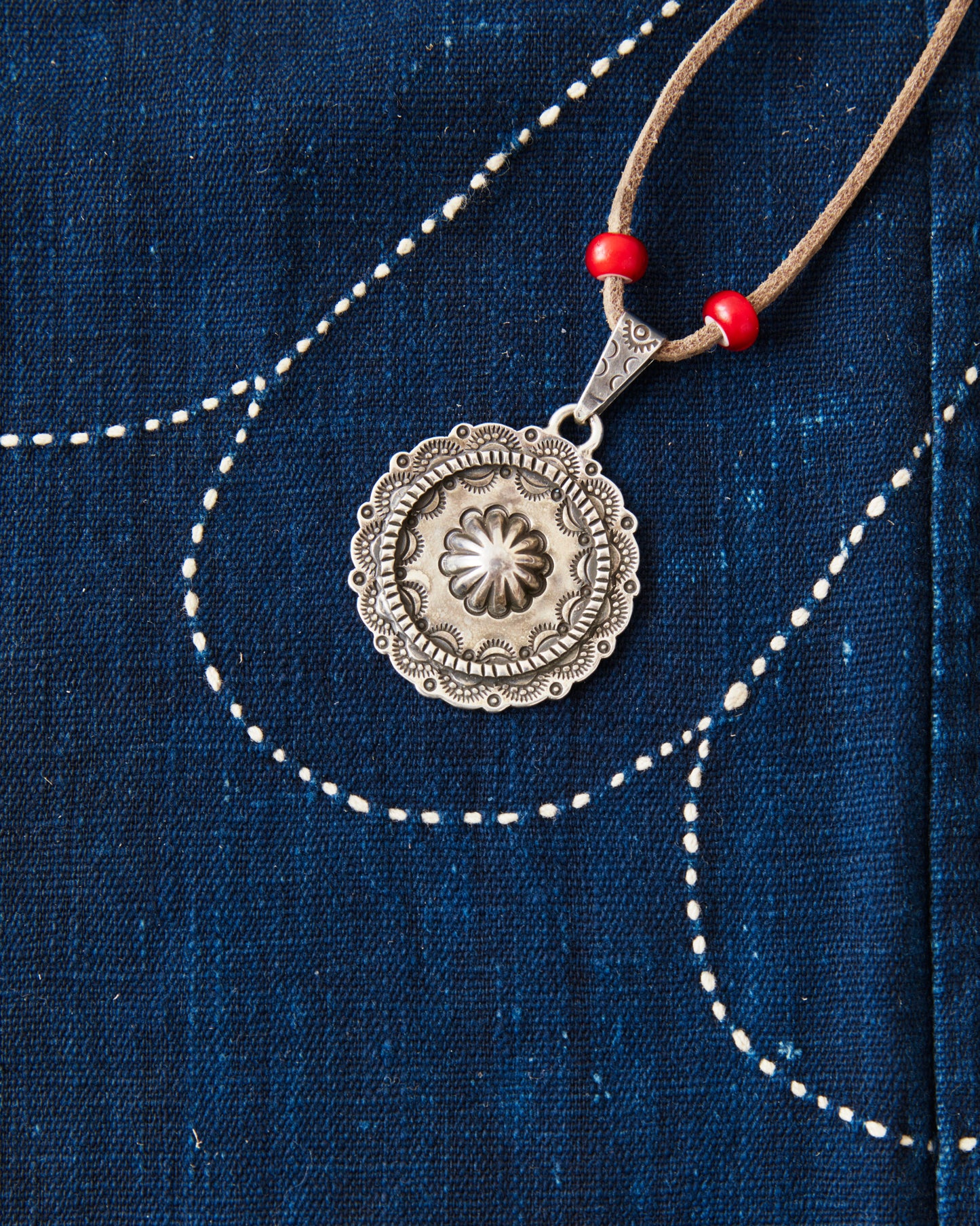 Tenable Crafts TC006 Sterling Silver Shell Concha Pendant