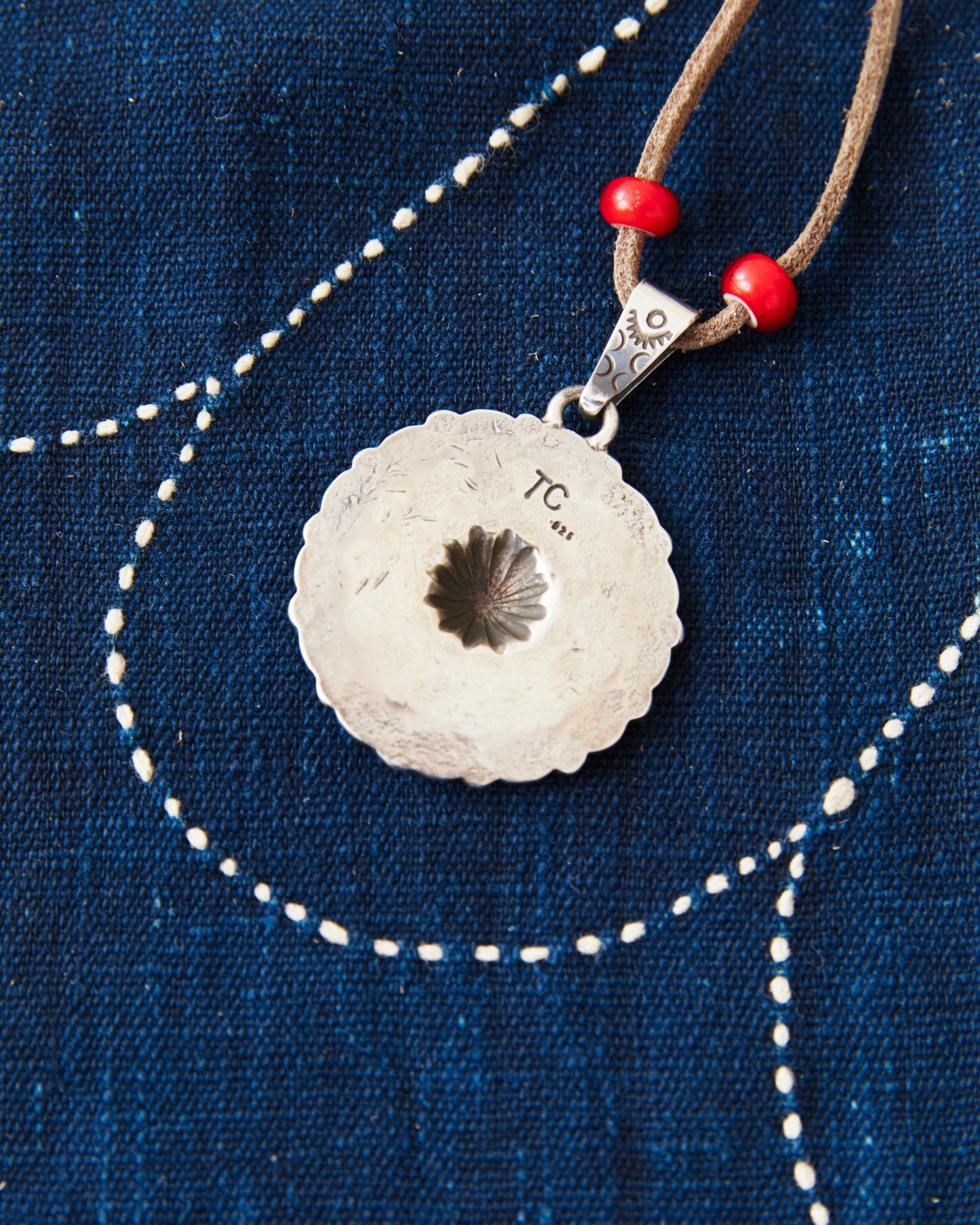 Tenable Crafts TC006 Sterling Silver Shell Concha Pendant