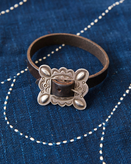 Tenable Crafts TC012 Silver Buckle & Leather Bracelet