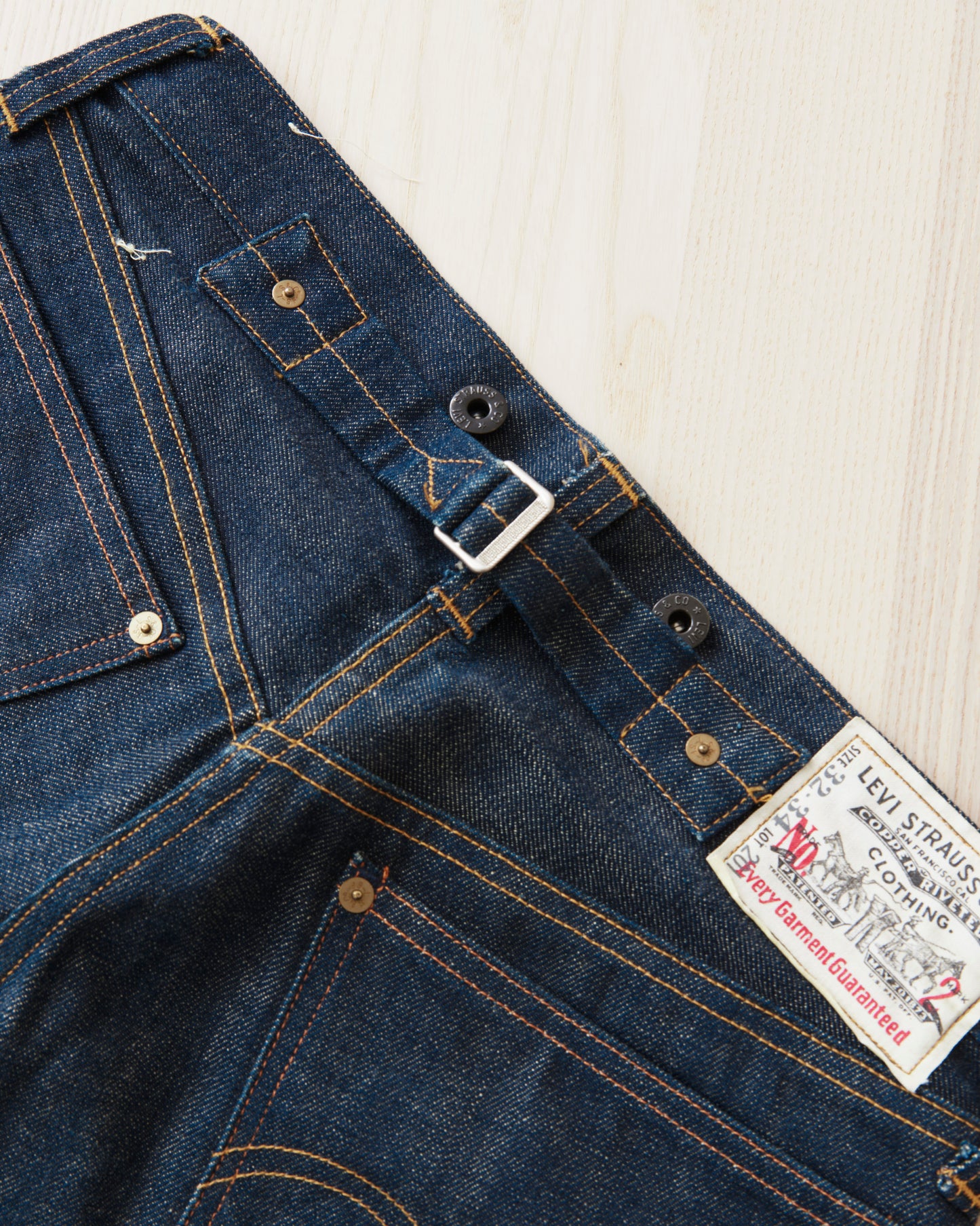 Second Hand LVC 201 Made in USA 555 Valencia Street Jeans W32/L34