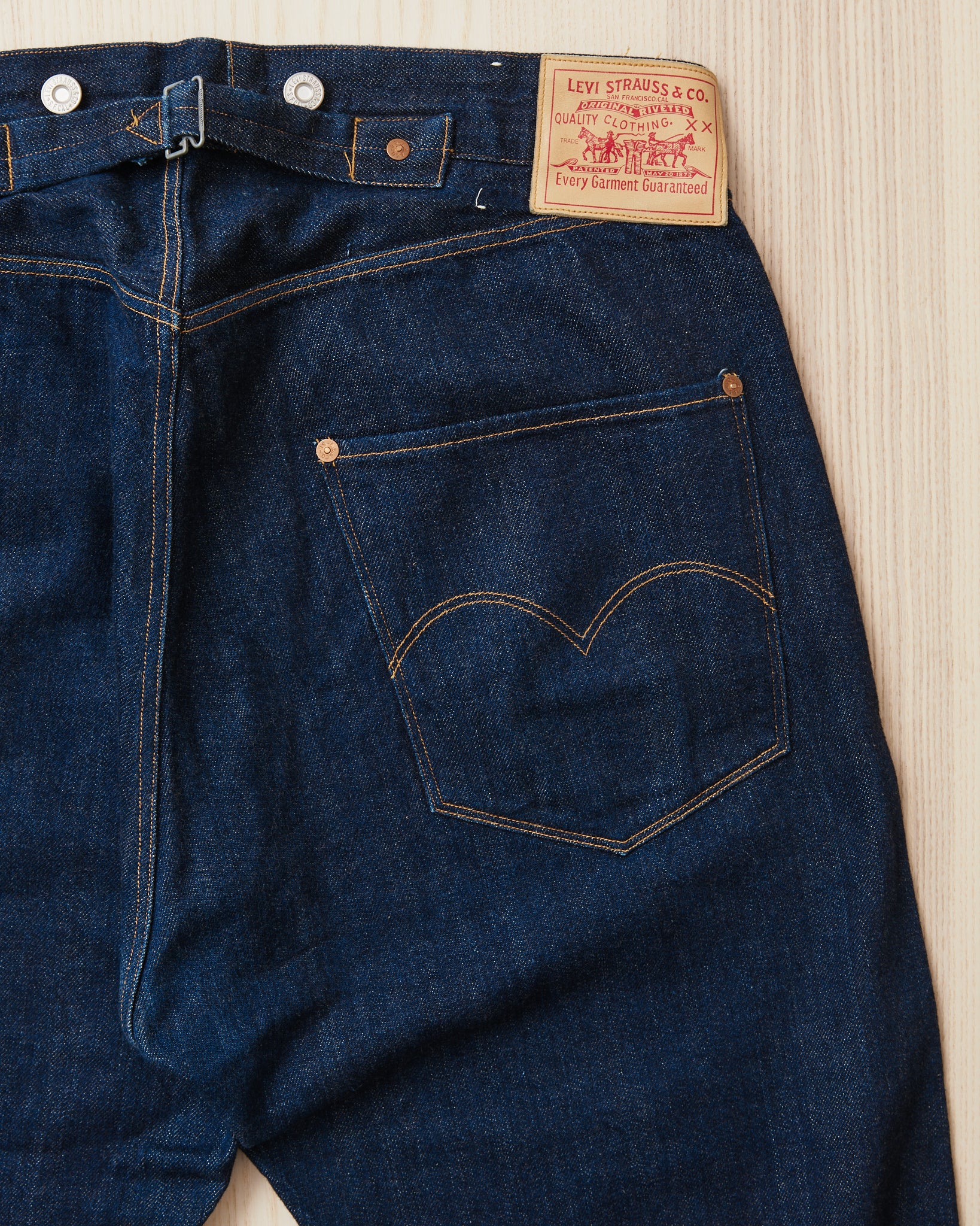 Second Hand LVC 1890 501xx Made in USA 555 Valencia Street Jeans