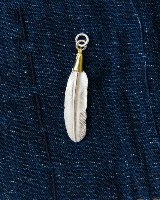 Larry Smith Eagle Head Feather Silver Pendent With 18K Gold Accent EFNL-0049-L