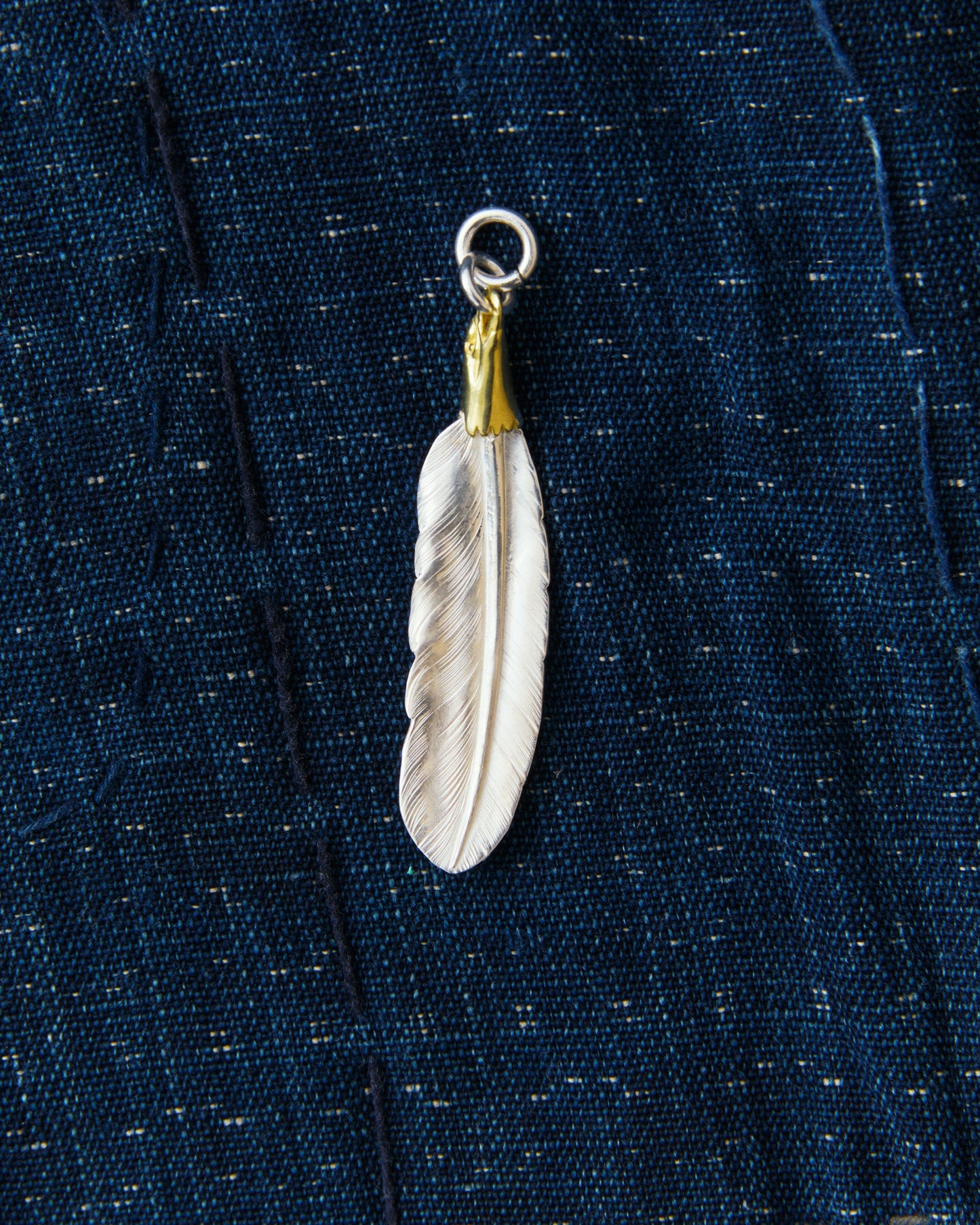 Larry Smith Eagle Head Feather Silver Pendent With 18K Gold Accent EFNL-0049-L