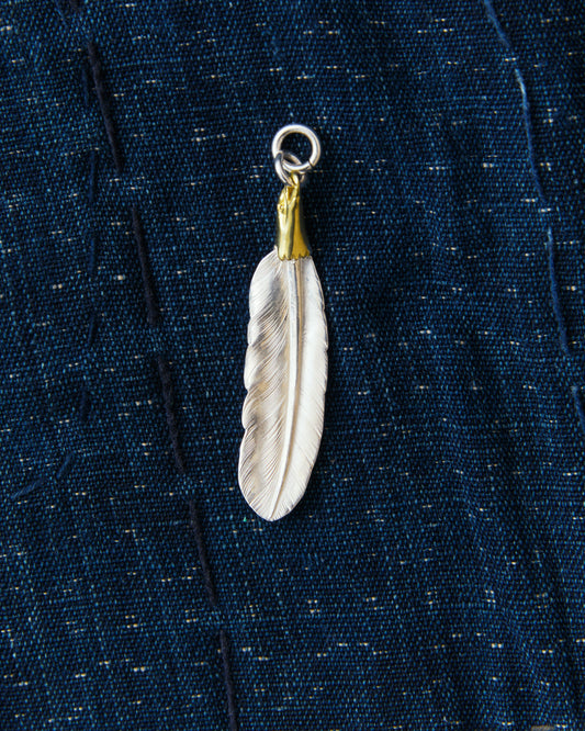 Larry Smith Eagle Head Feather Silver Pendent With 18K Gold Accent EFNL-0049-L