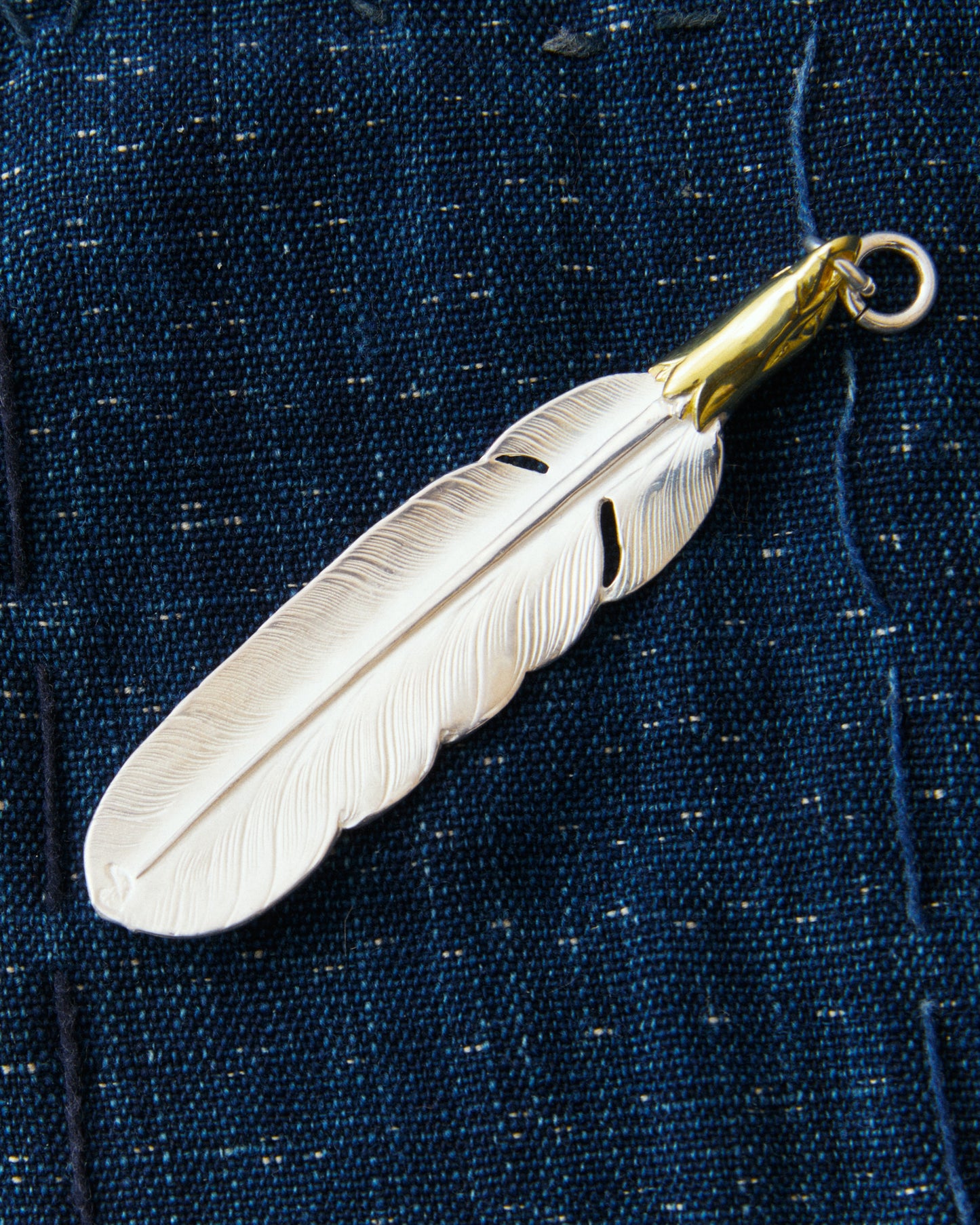 Larry Smith Eagle Head Feather Silver Pendent With 18K Gold Accent EFNL-0041-R