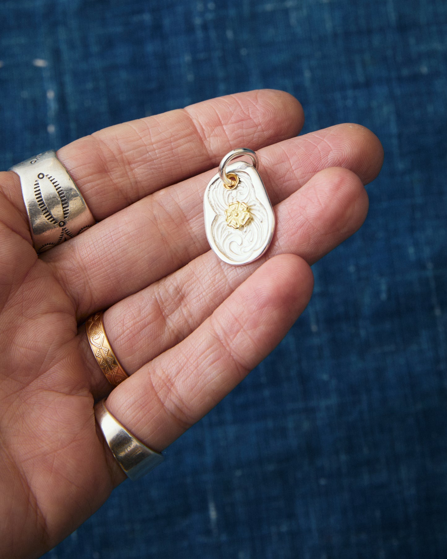 Larry Smith Karakusa Rose Oval Daruma Pendant 18K 22K Gold NL-0189