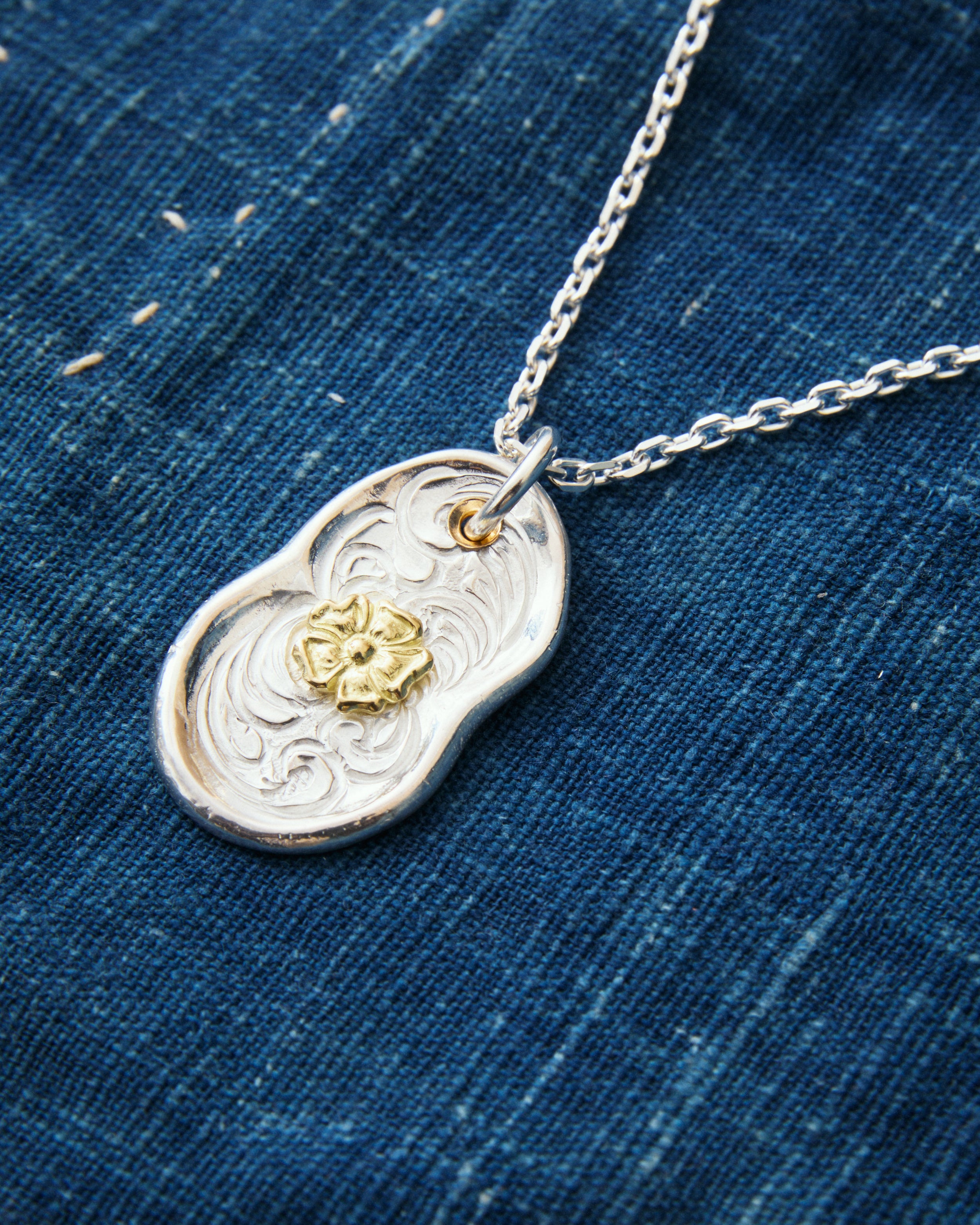Larry Smith Karakusa Rose Skinny Daruma Pendant 18K 22K Gold NL