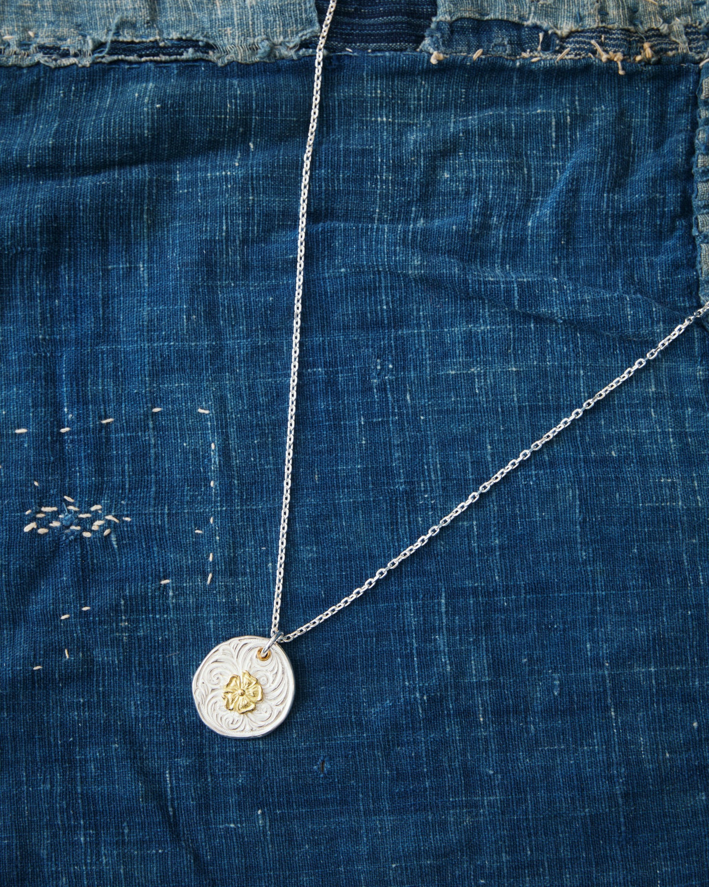 Larry Smith Karakusa Rose Pendant 18K 22K Gold NL-0181