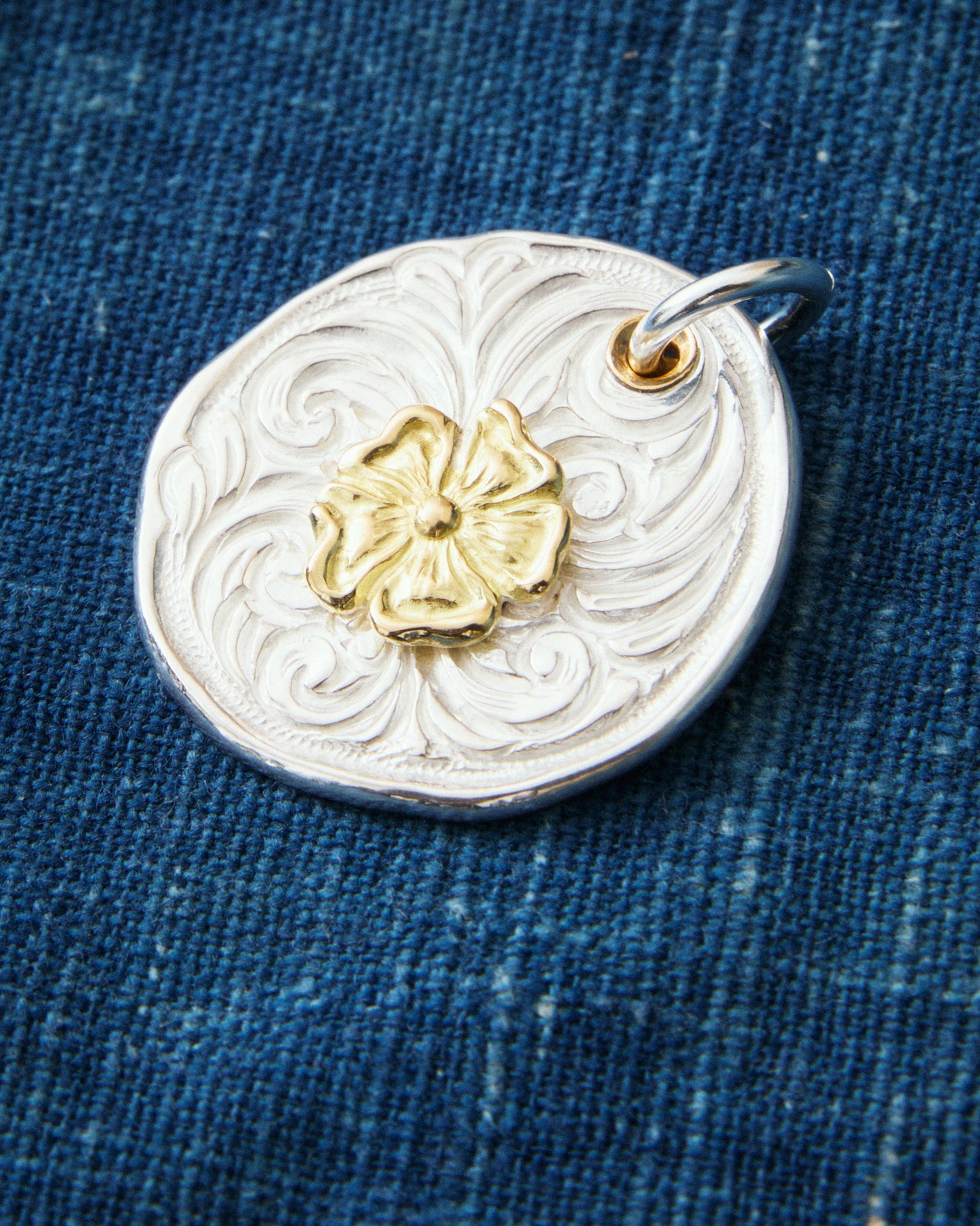 Larry Smith Karakusa Rose Pendant 18K 22K Gold NL-0181