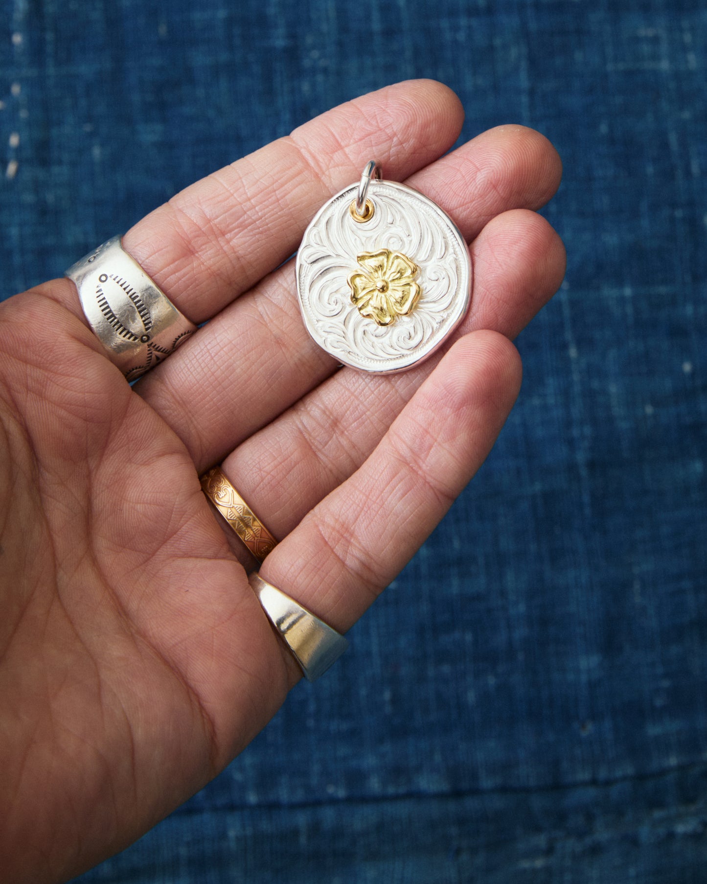 Larry Smith Karakusa Rose Pendant 18K 22K Gold NL-0181