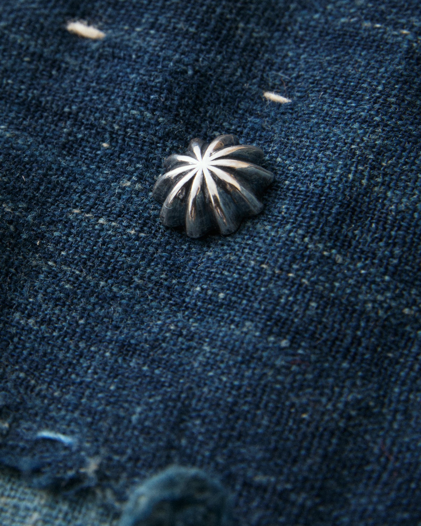 Larry Smith Shell Concha Button Small OT-C0009