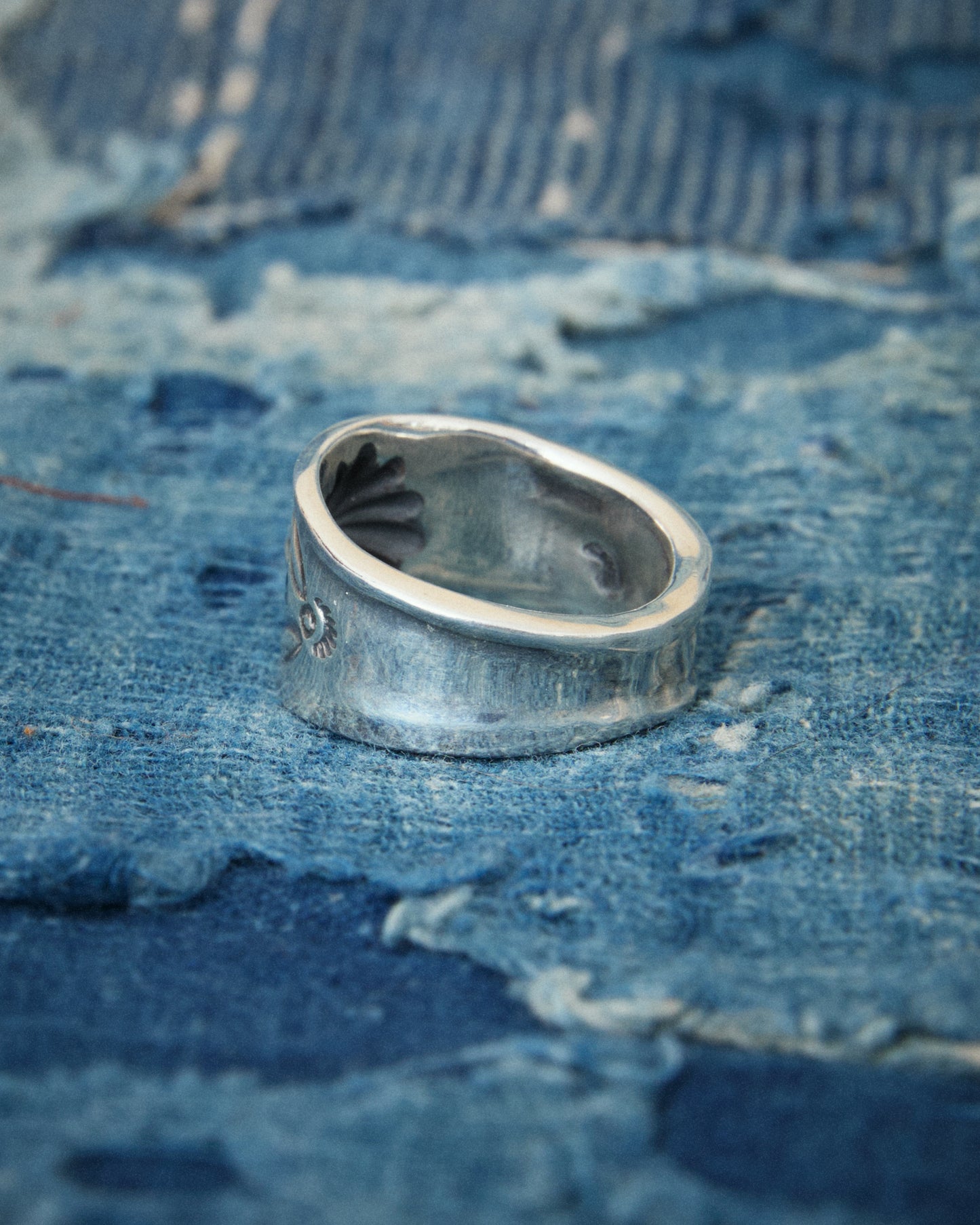 Larry Smith Shell And Butterfly Ring RG-0038