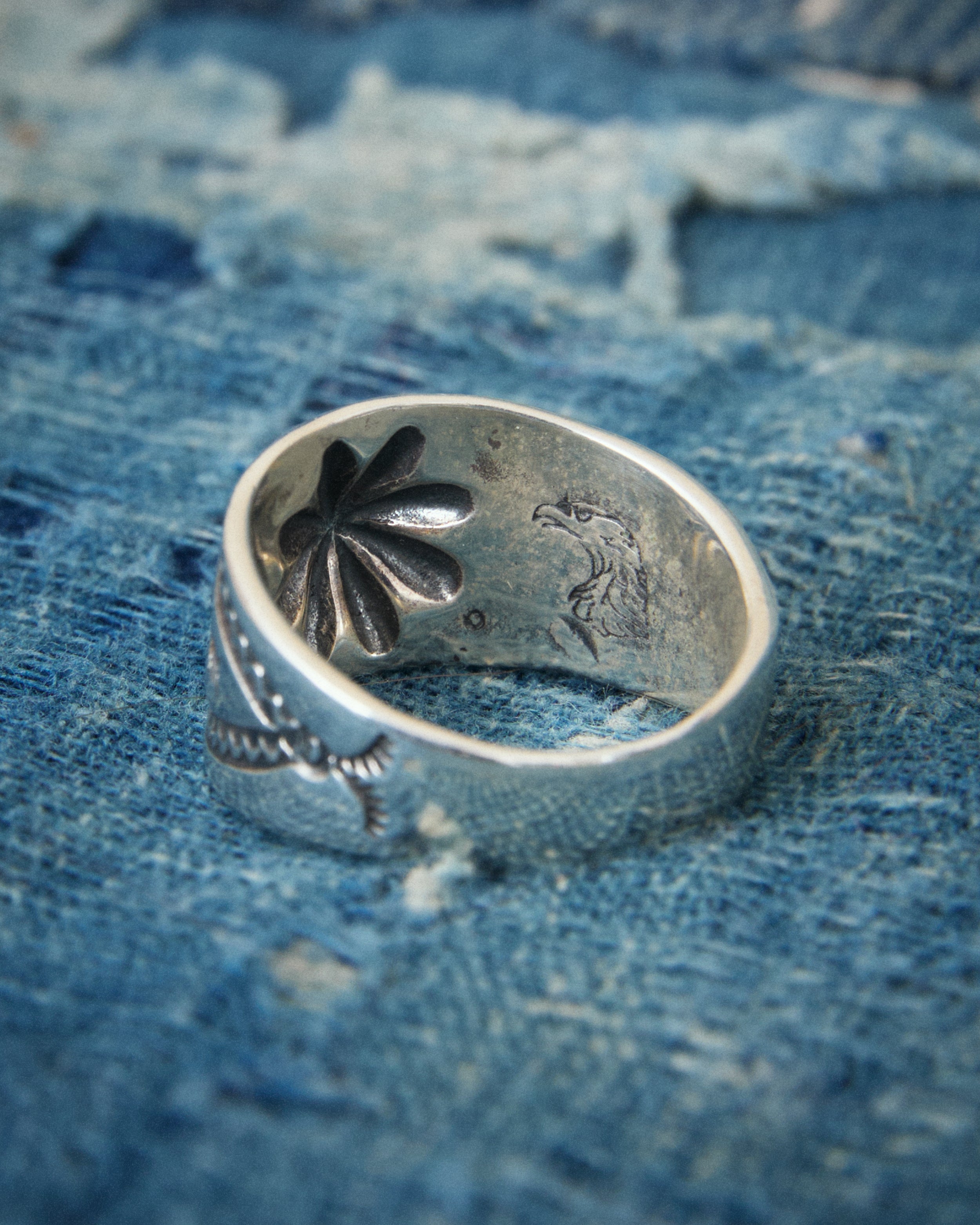 Larry Smith Shell S Ring RG-0002 – Second Sunrise