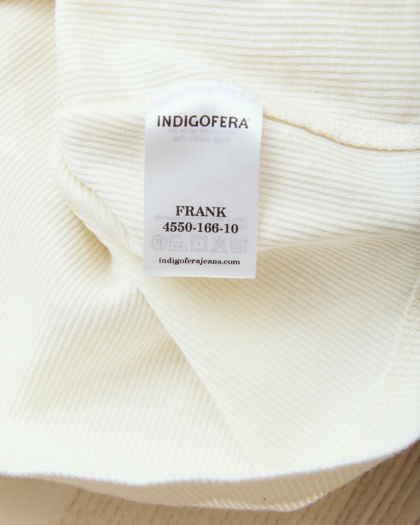 Indigofera Frank Tank Top Cocatoo White