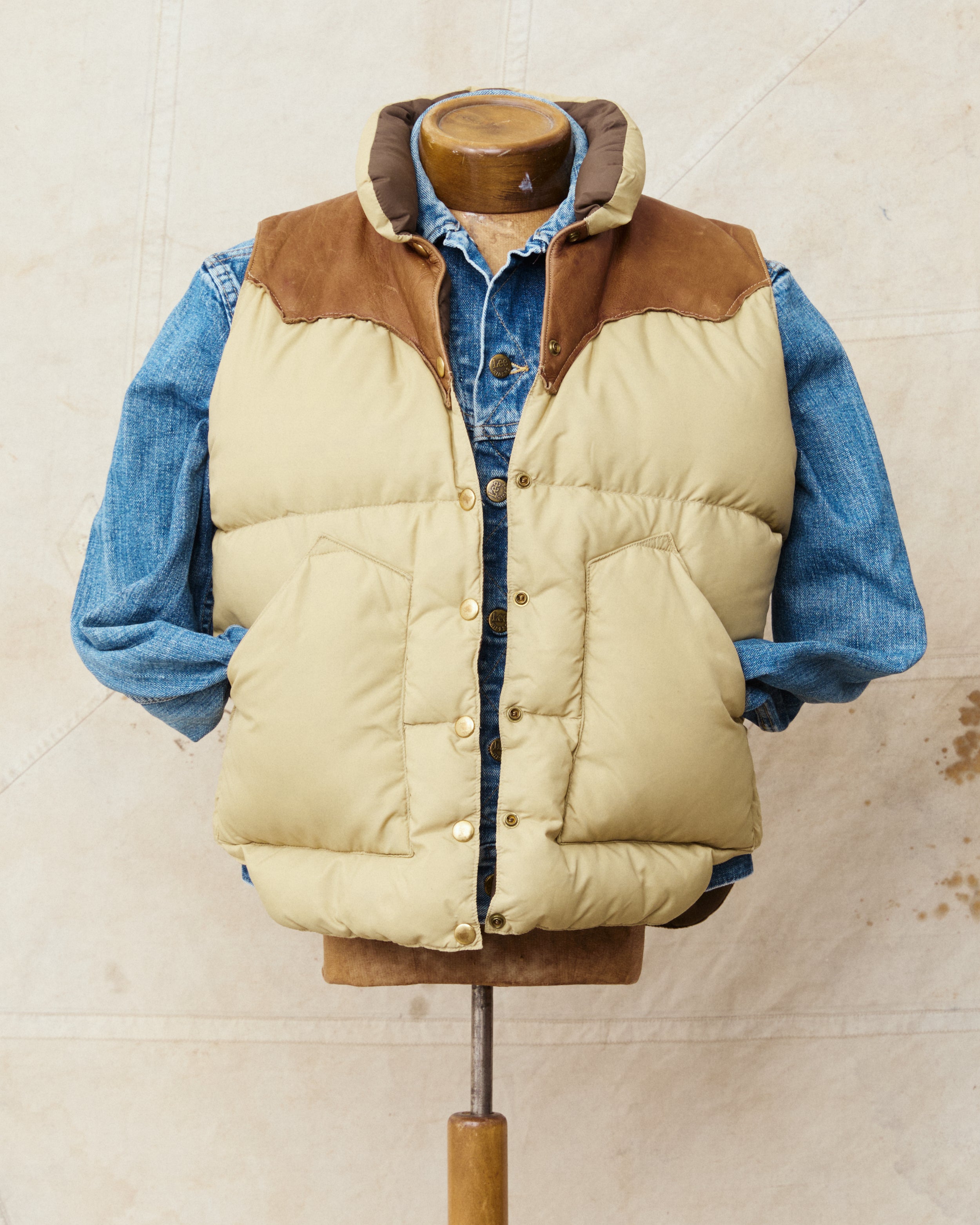Vintage 70's Women's Rocky Mountain Featherbed Nylon Down Vest