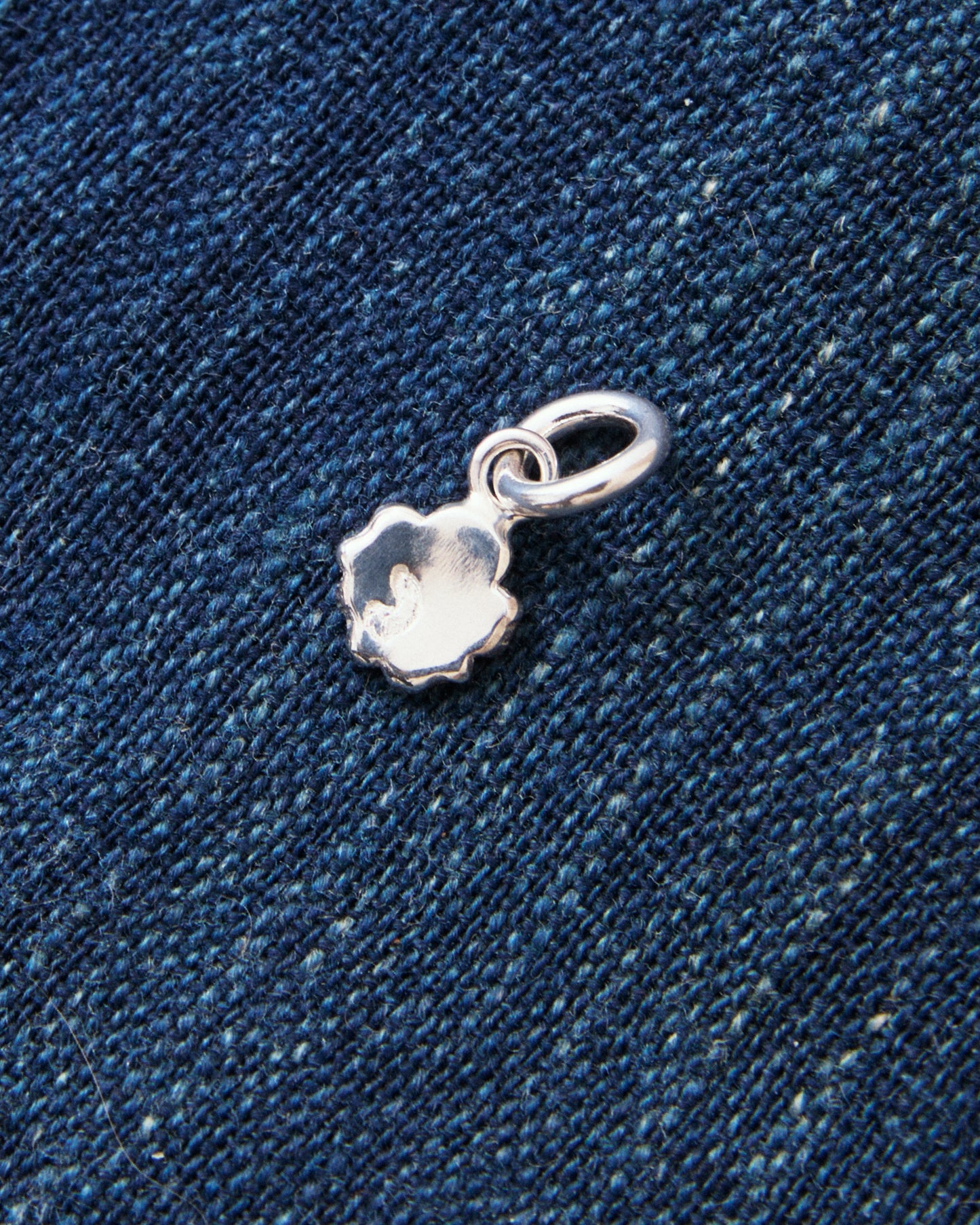 Larry Smith Karakusa Rose Silver Pendant X-Small NL-0184