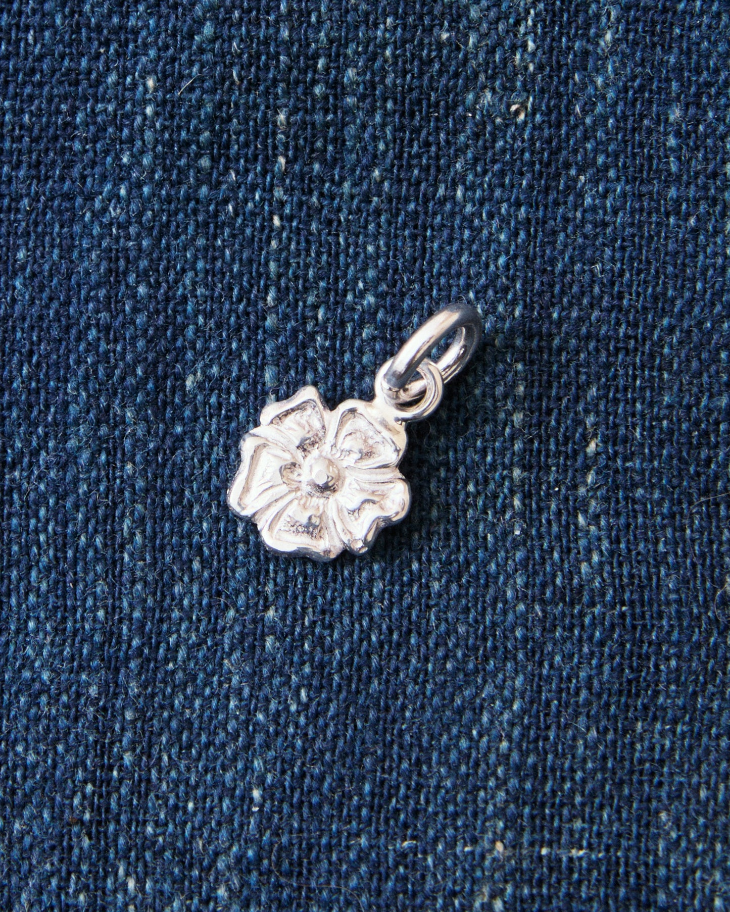 Larry Smith Karakusa Rose Silver Pendant Small NL-0183