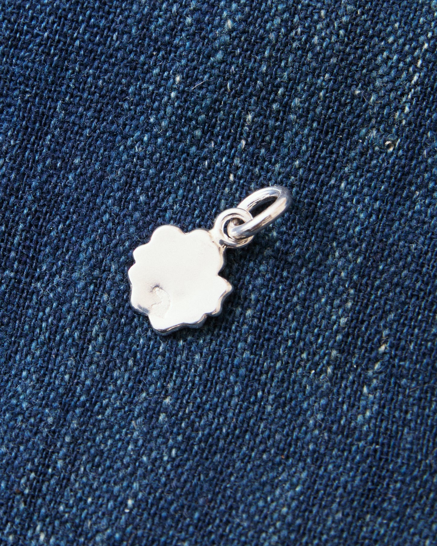 Larry Smith Karakusa Rose Silver Pendant Small NL-0183