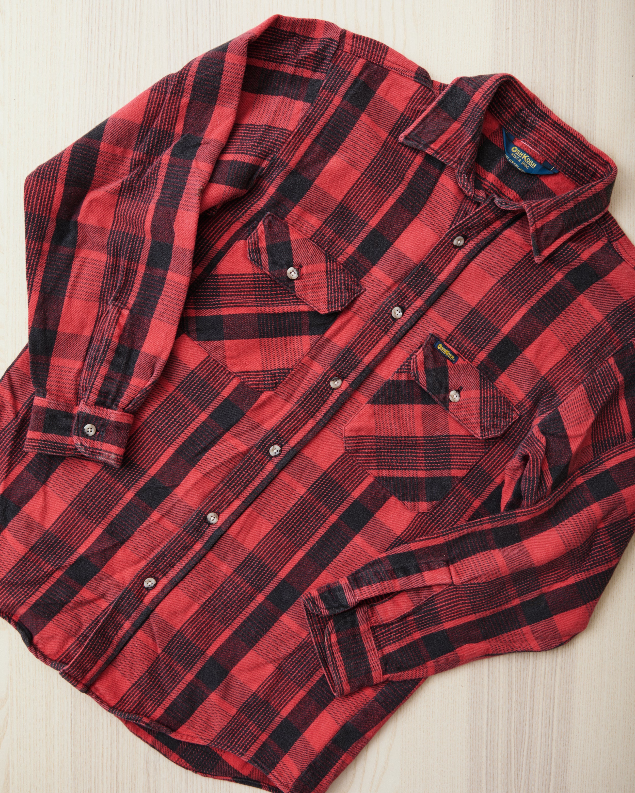 【レッド】B2918 ヴィンテージオンブレーシャツ Red Wing Safety Boots - Men's FR Vented Shirt