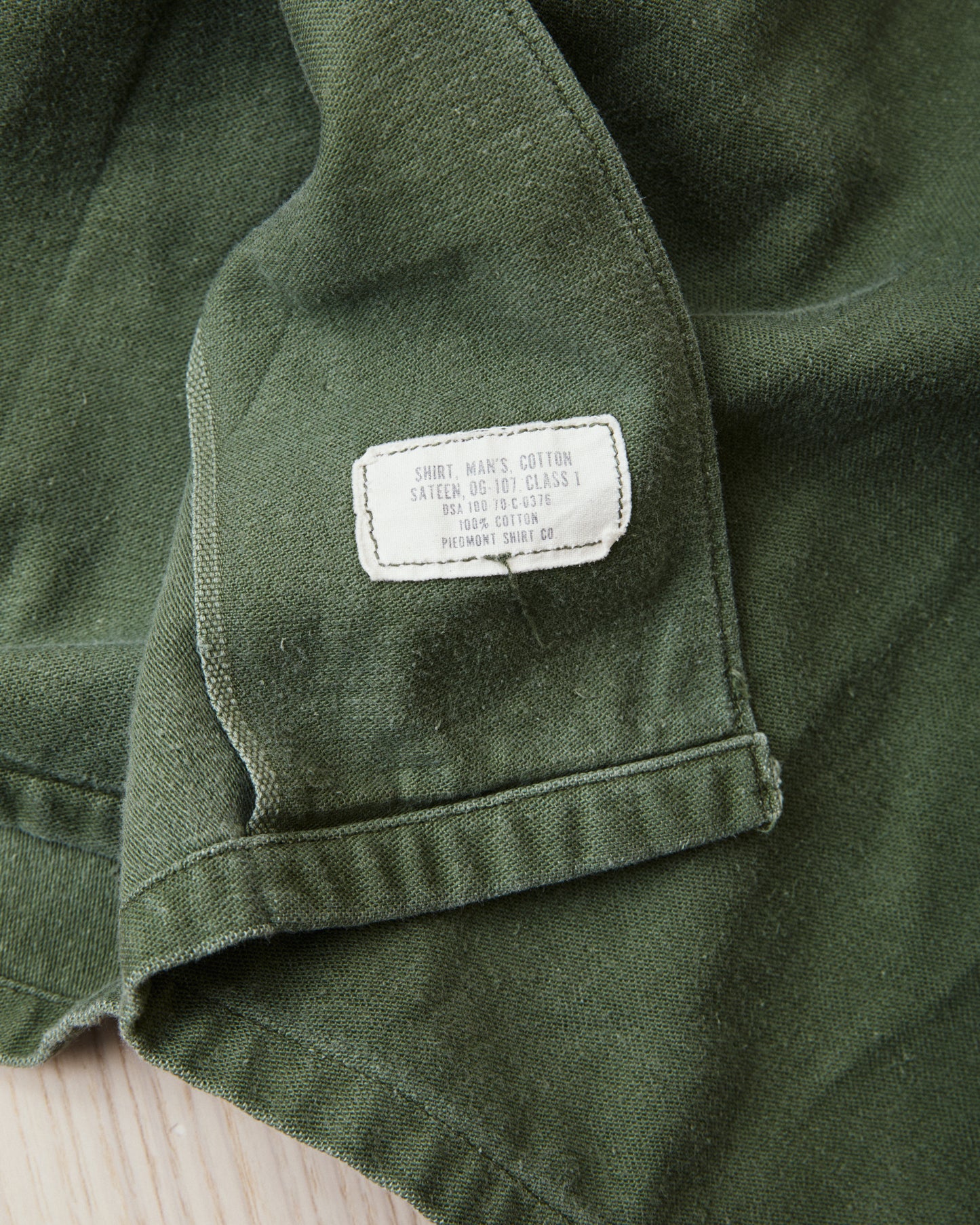 Vintage Original 1970 OG-107 Cotton Sateen US Army Seabees Short Sleeved Shirt