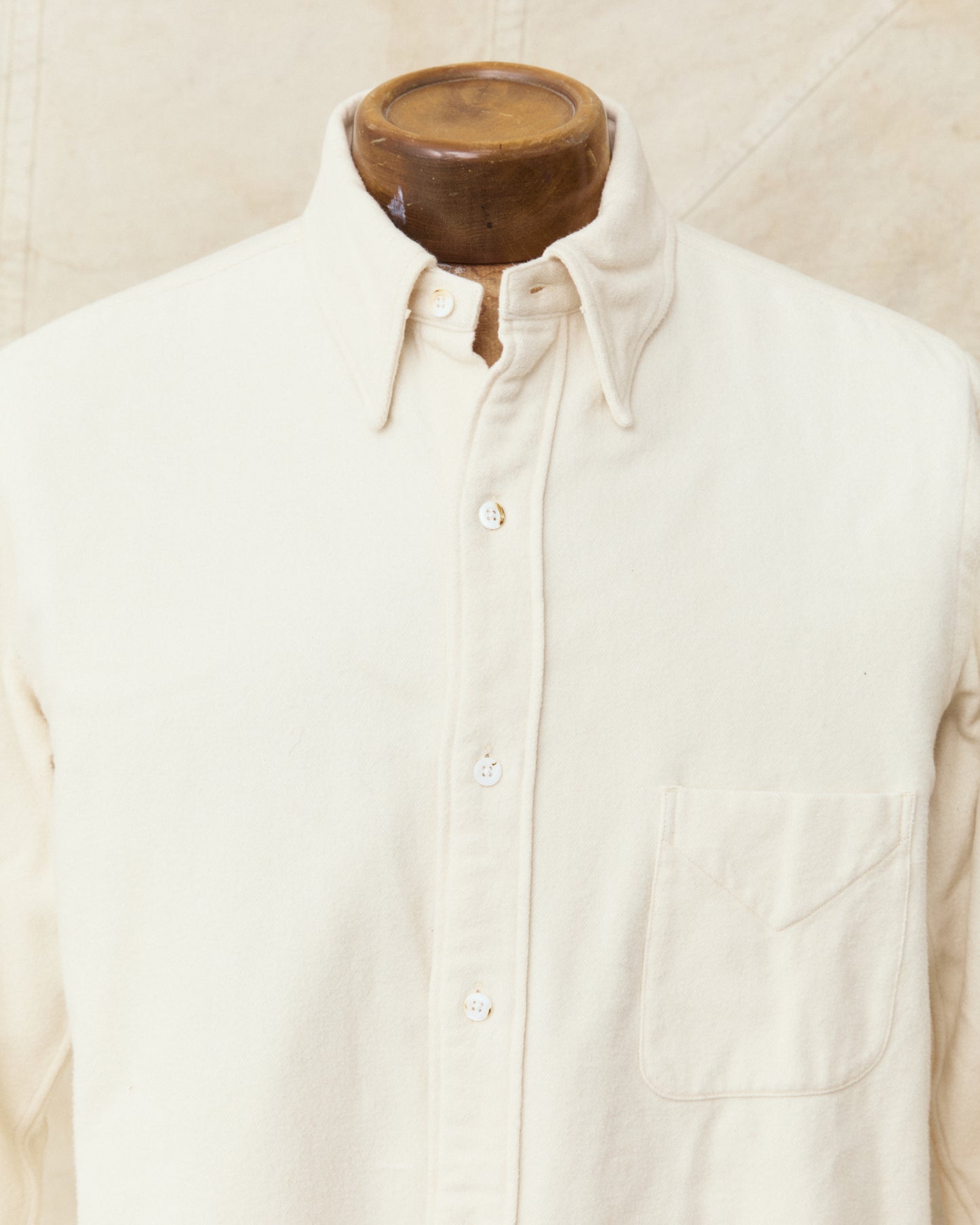Second Hand MotivMfg Authentic Fit BD Shirt Natural Japanese Cotton Flannel Size 50