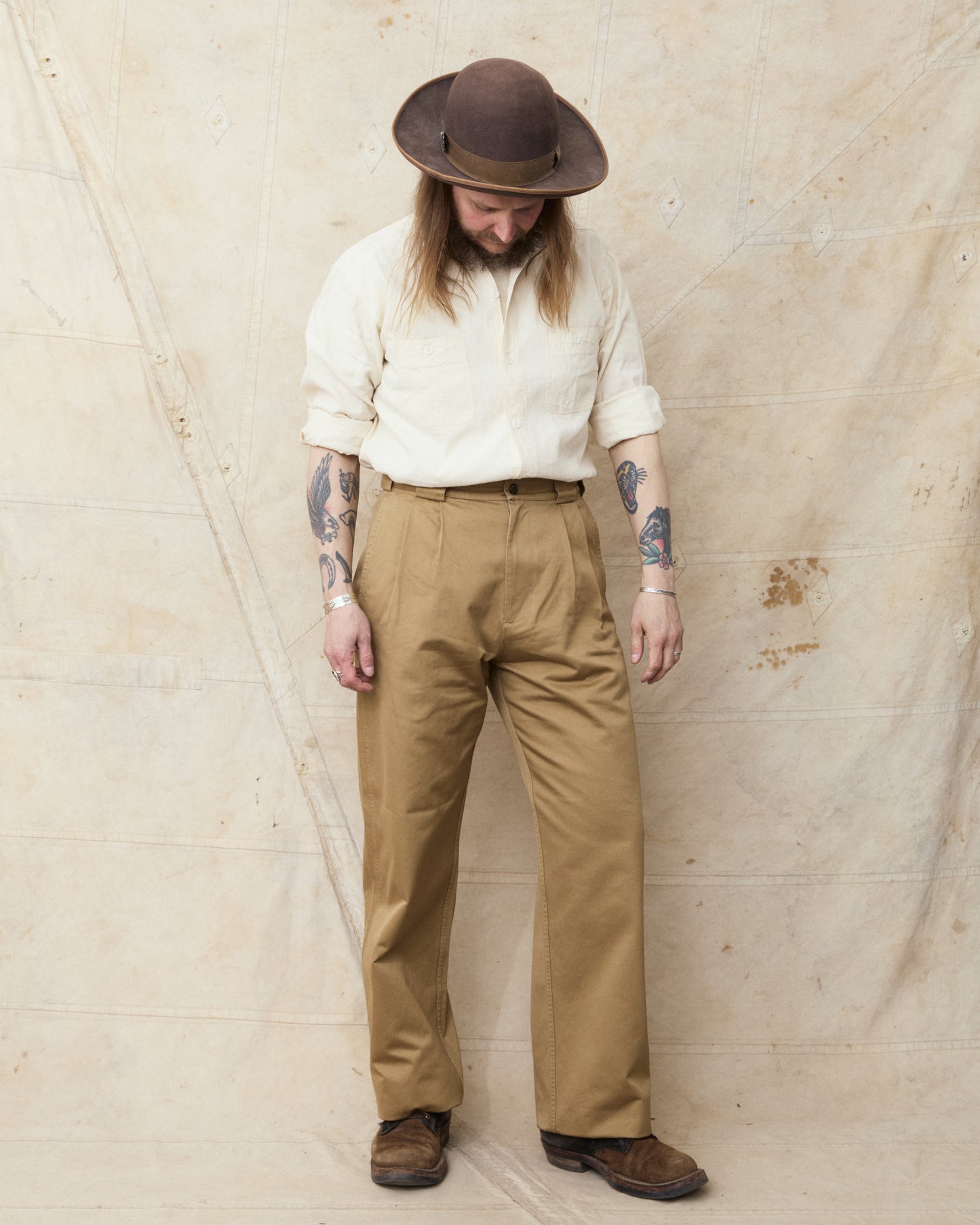 Gråbrodern Eke Pleat Relaxed Chino Italian Khaki Twill Light Rinse