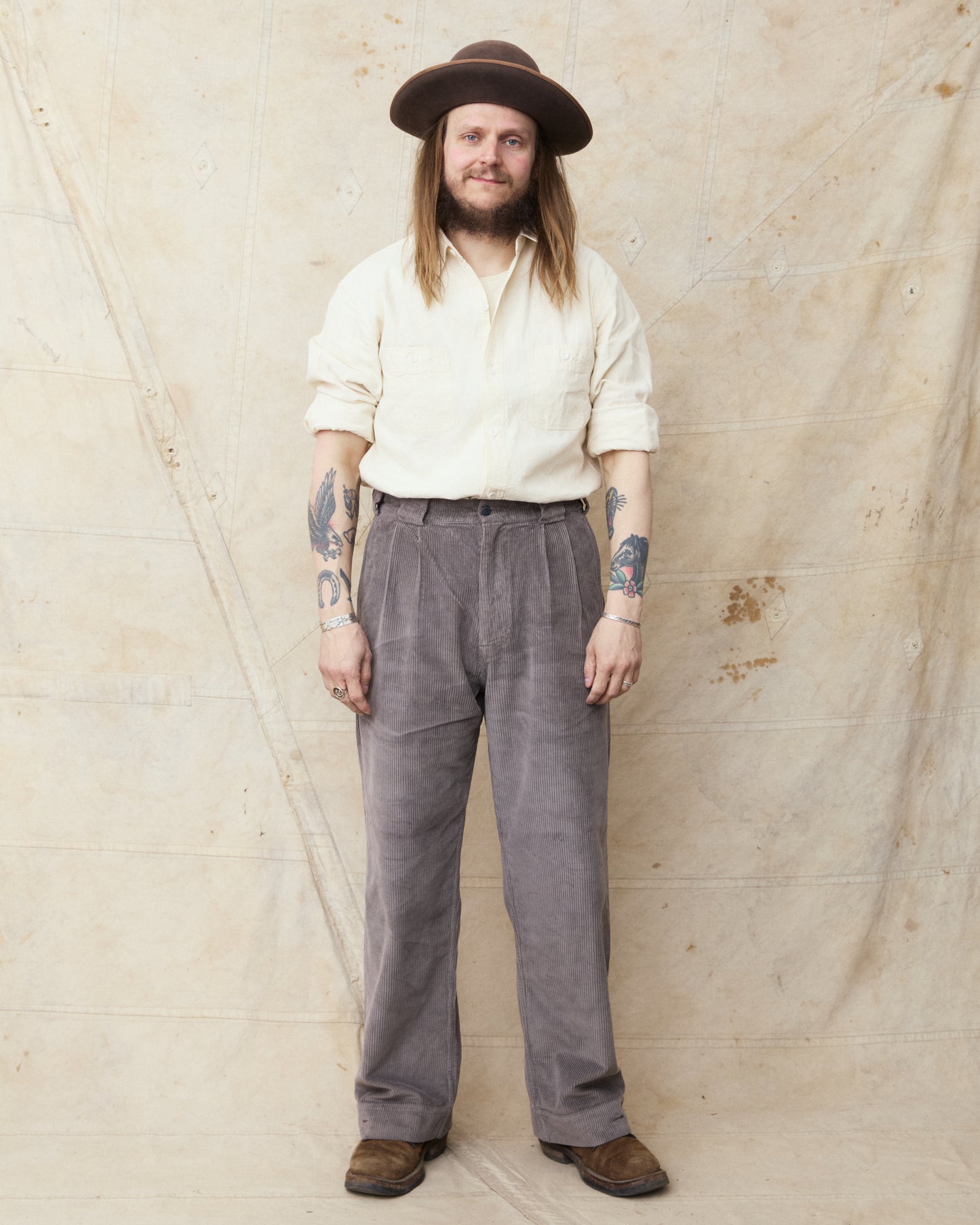 Gråbrodern Eke Pleat Relaxed Chino Steel Corduroy Light Rinse