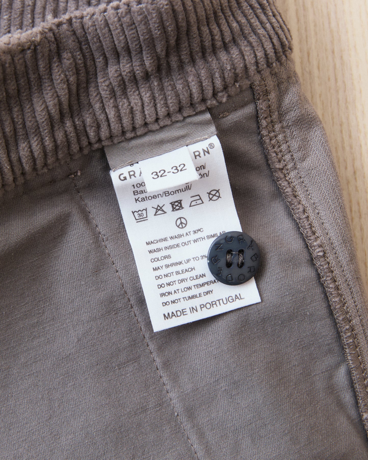 Gråbrodern Eke Pleat Relaxed Chino Steel Corduroy Light Rinse