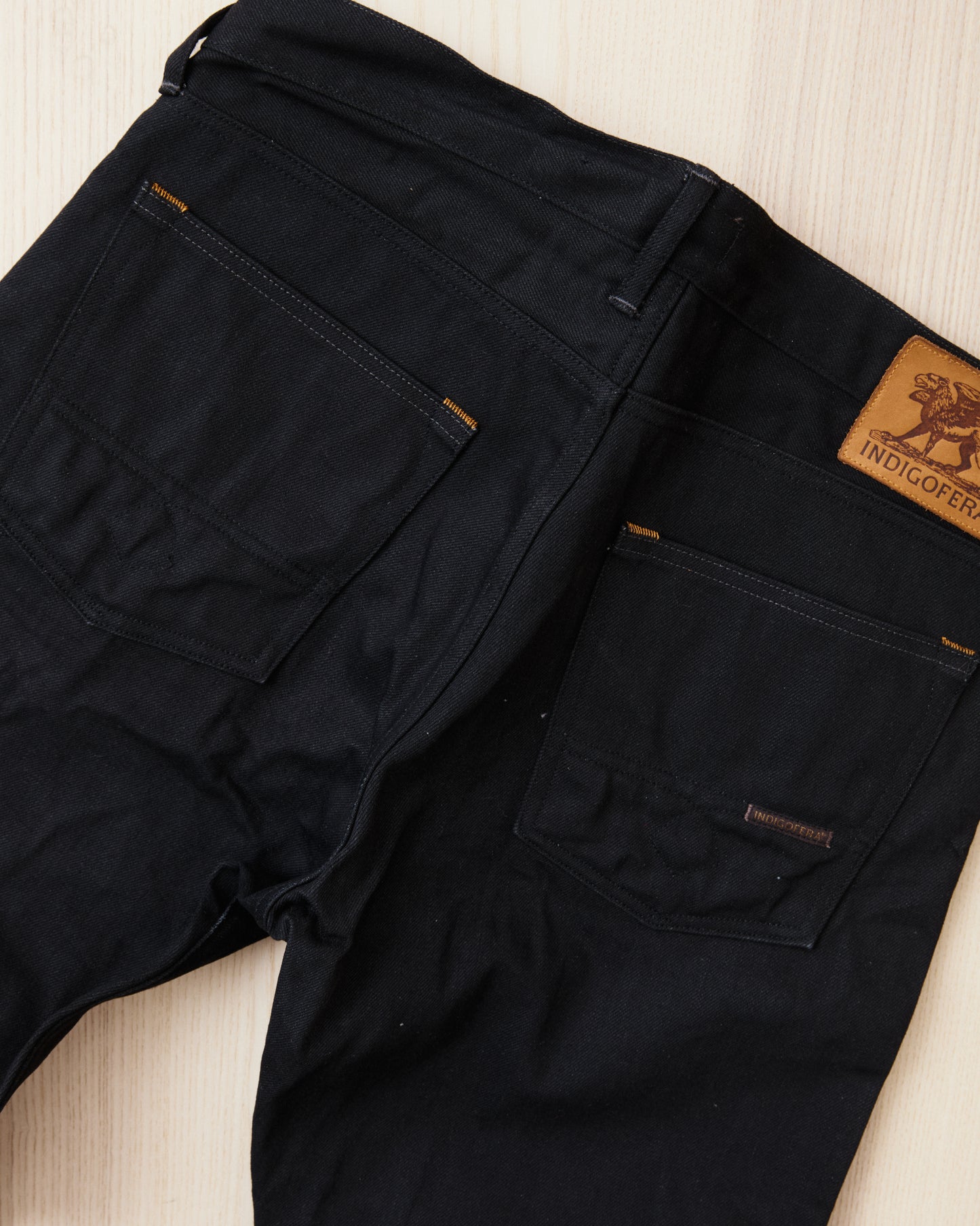 Second Hand Indigofera Buck Gunpowder Jeans W35 / L36