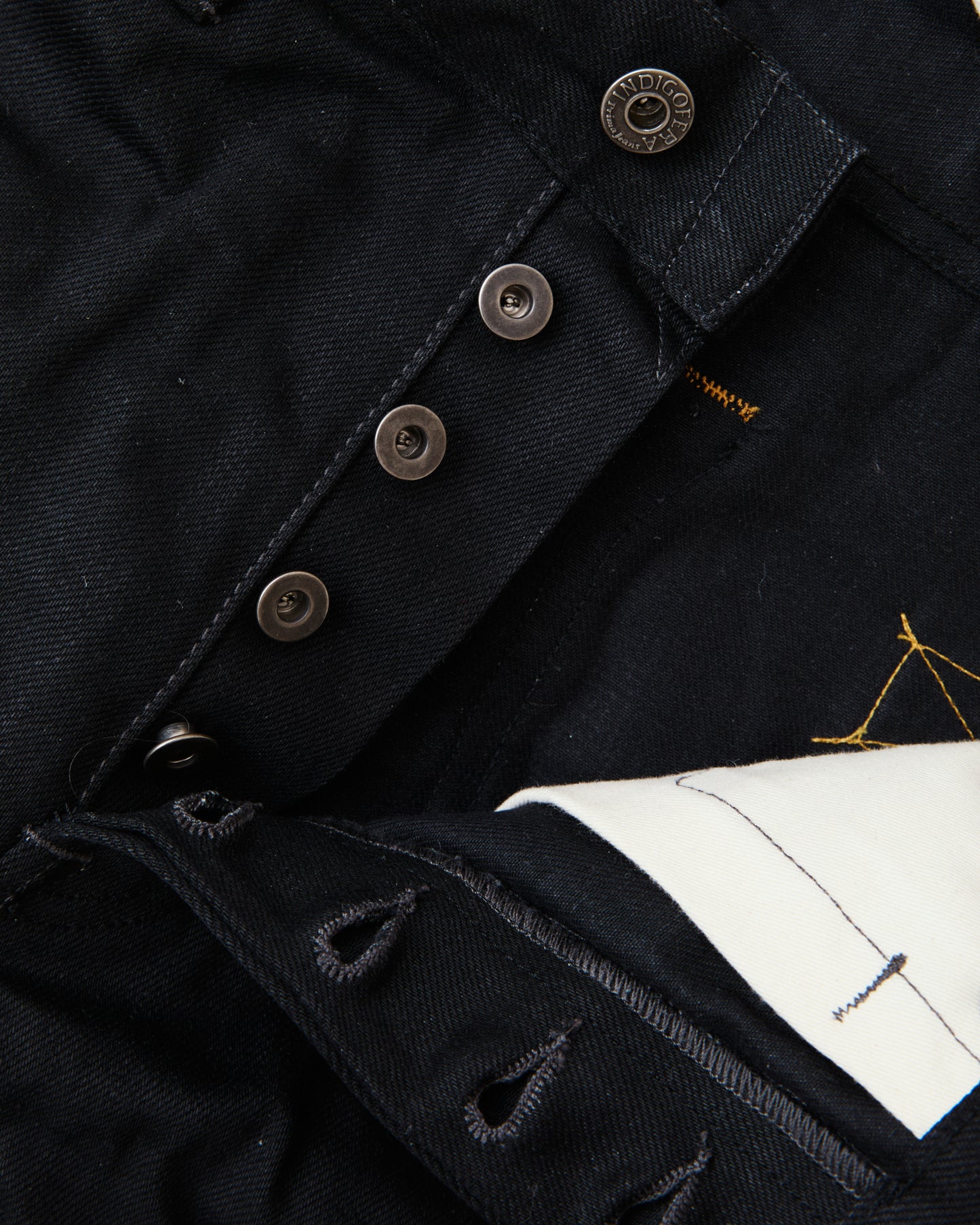 Second Hand Indigofera Buck Gunpowder Jeans W35 / L36