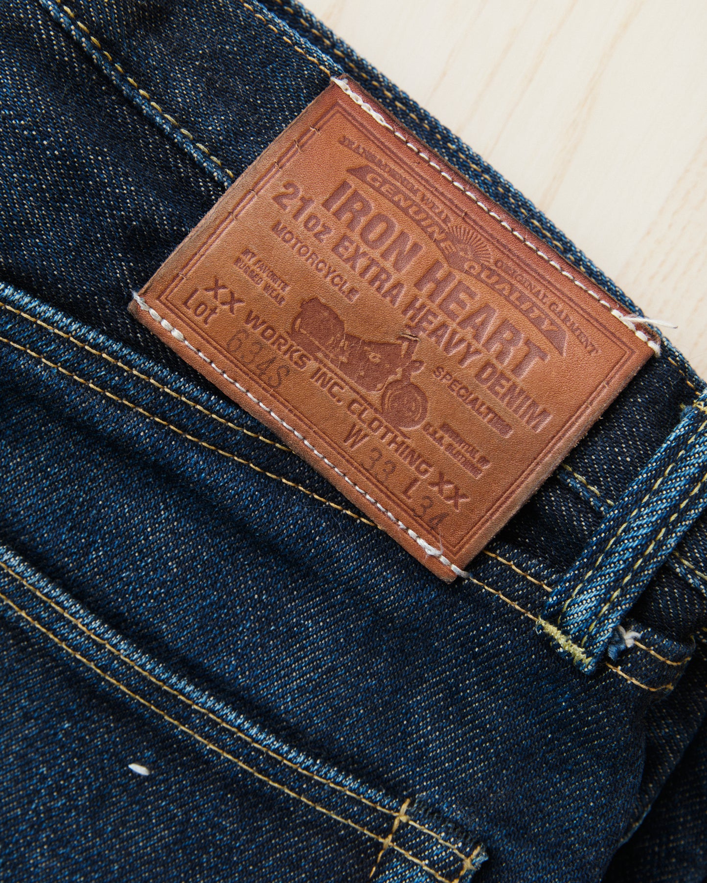 Second Hand Iron Heart 643S 21oz Indigo Jeans W33