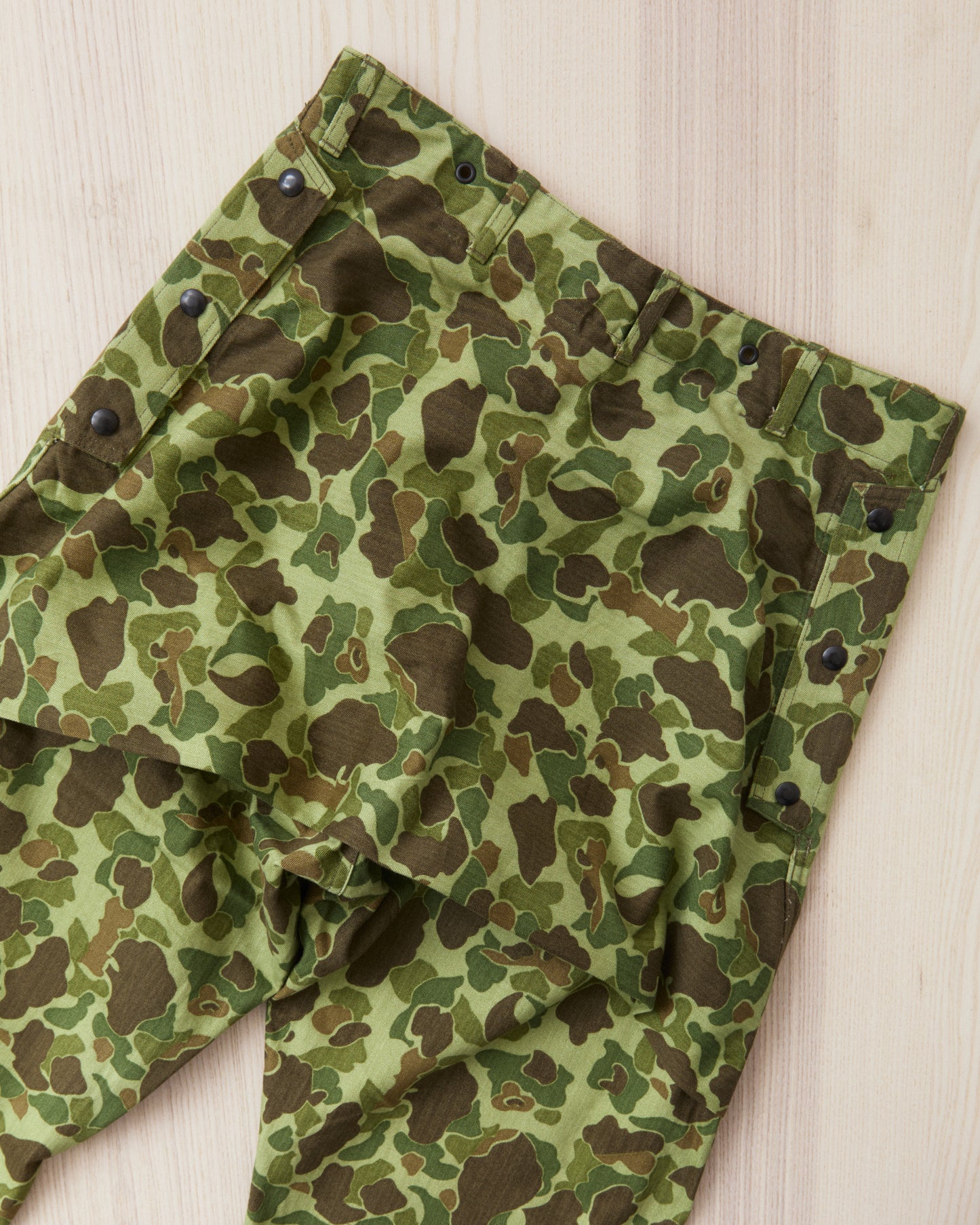 Buzz Rickson's BR42634 USMC M-44 HBT Camo Pants