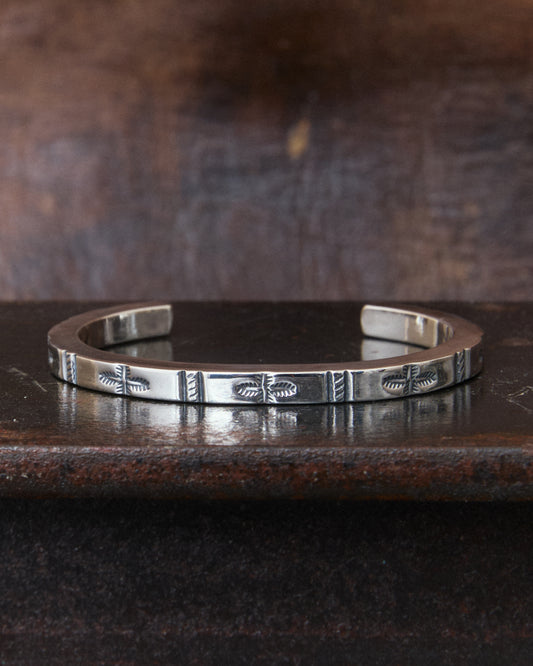 Larry Smith BR-0167 Square Wire Leaf Cross Silver Bracelet