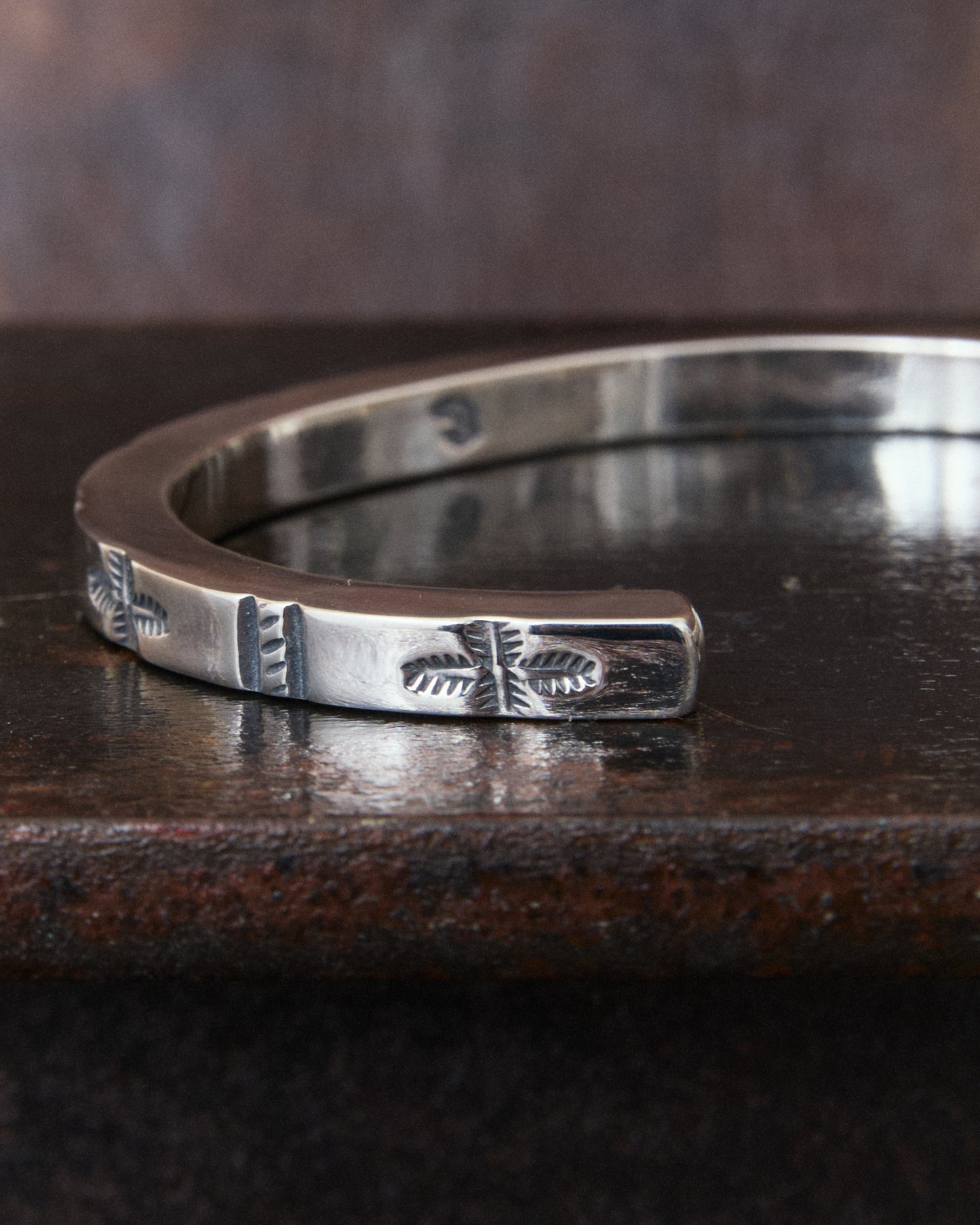 Larry Smith BR-0167 Square Wire Leaf Cross Silver Bracelet