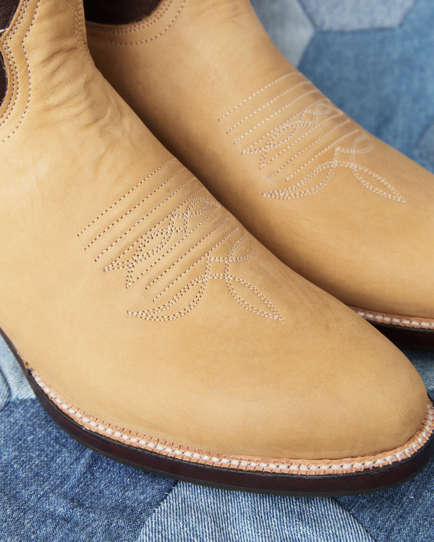 Unmarked Durango V3 Boots Beige/Brown