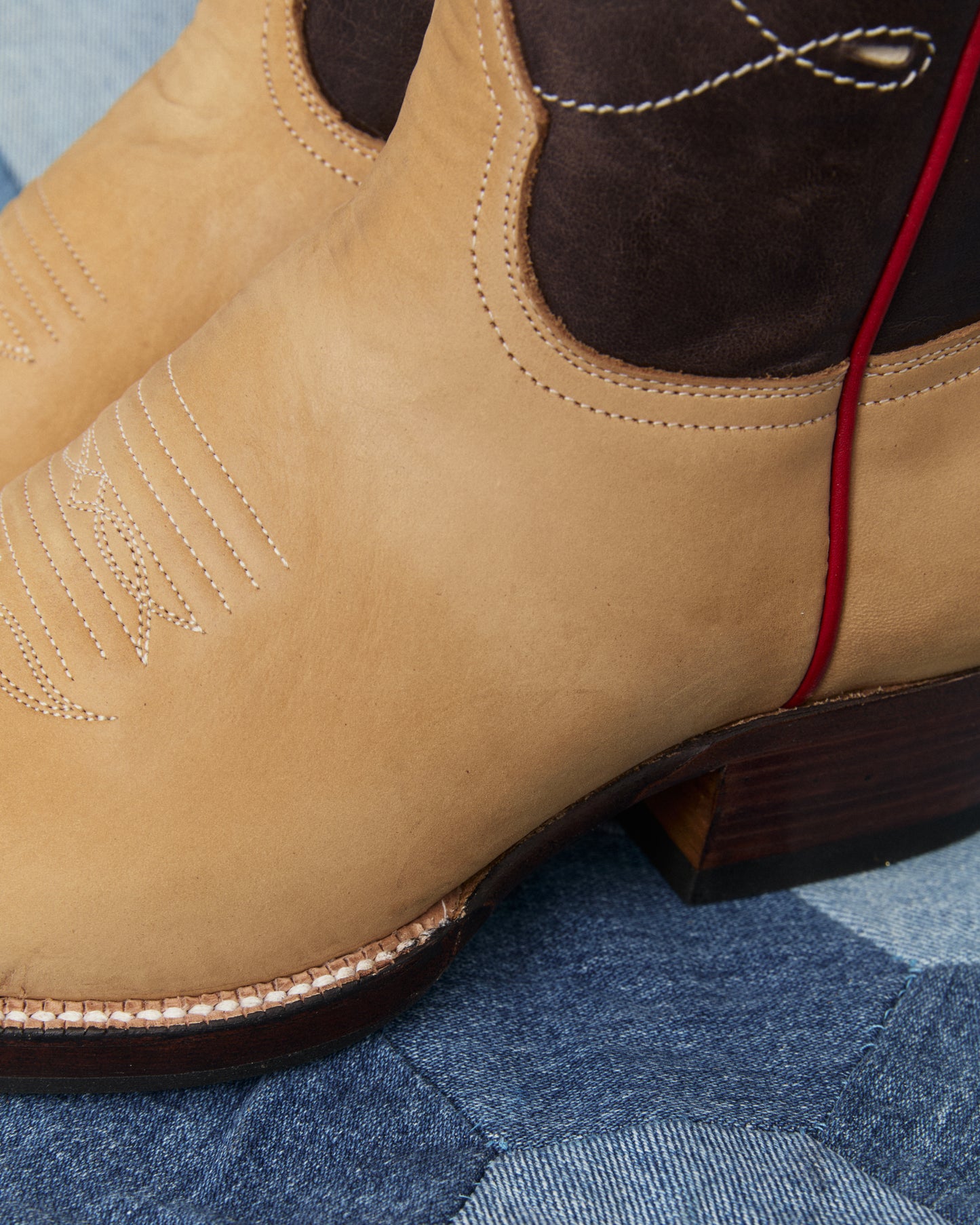 Unmarked Durango V3 Boots Beige/Brown