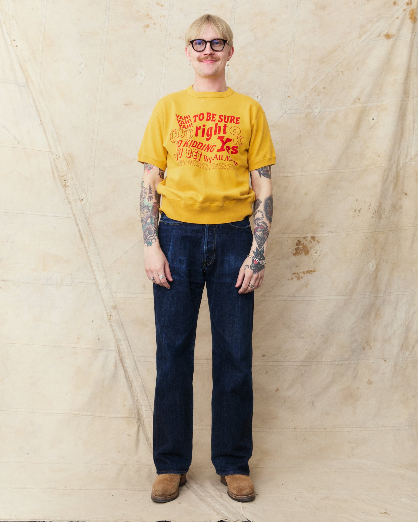 Whitesville WV79689 Short Sleeve Sweatshirt Yellow
