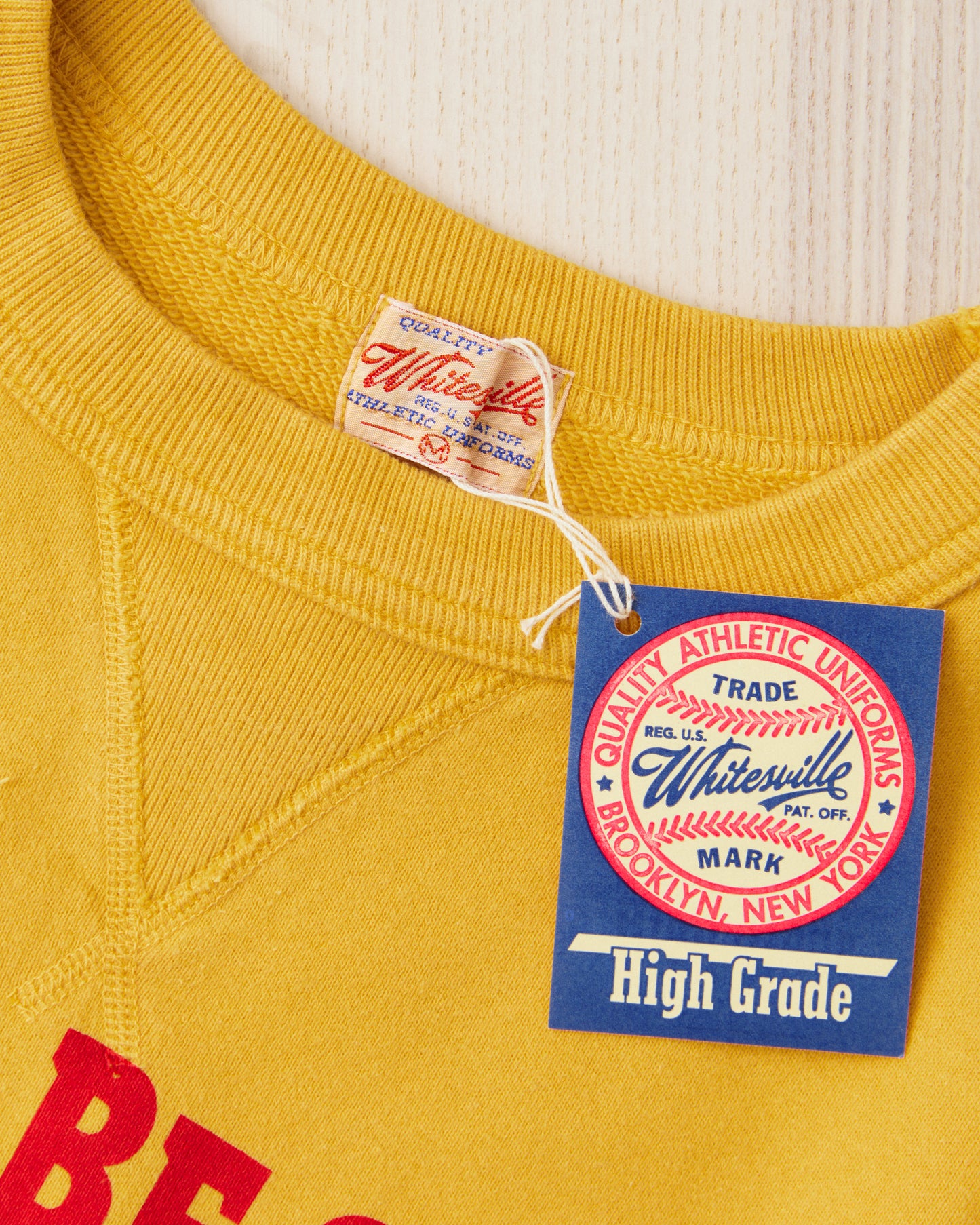 Whitesville WV79689 Short Sleeve Sweatshirt Yellow