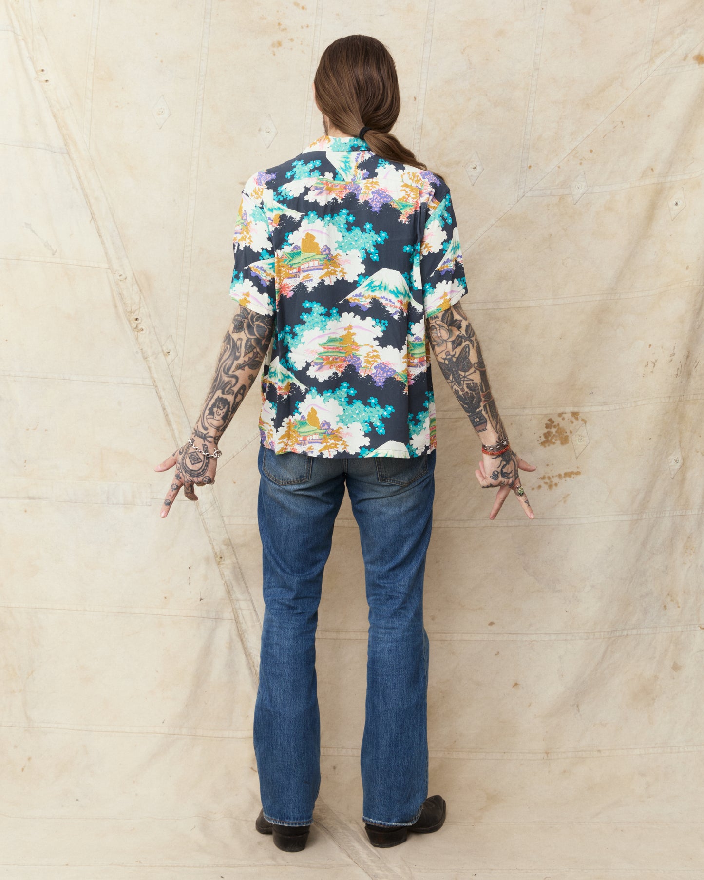 Sun Surf SS39618 Rayon Hawaiian Shirt Ancient Capital Black