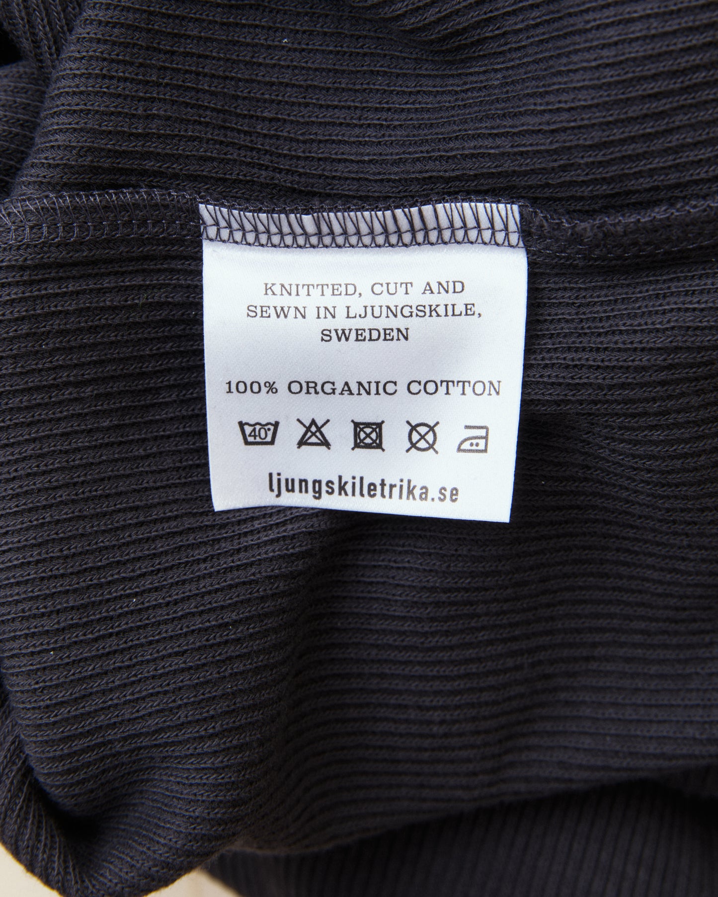 Hermansson Folktrikå Long Sleeve Ribbed Cotton Henley Shirt Grafit
