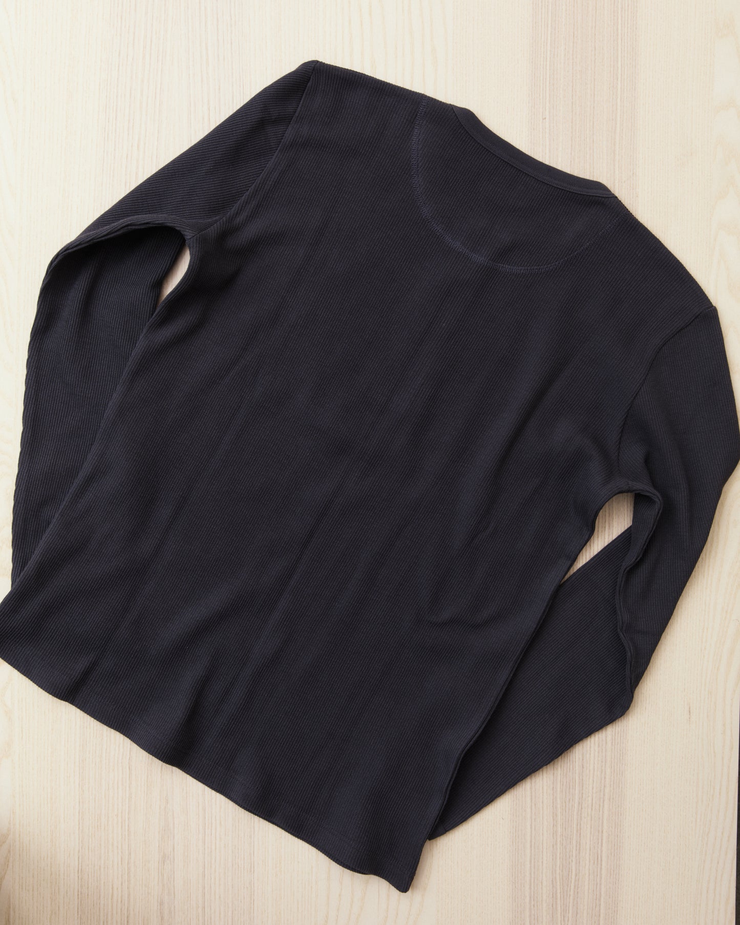 Hermansson Folktrikå Long Sleeve Ribbed Cotton Henley Shirt Grafit