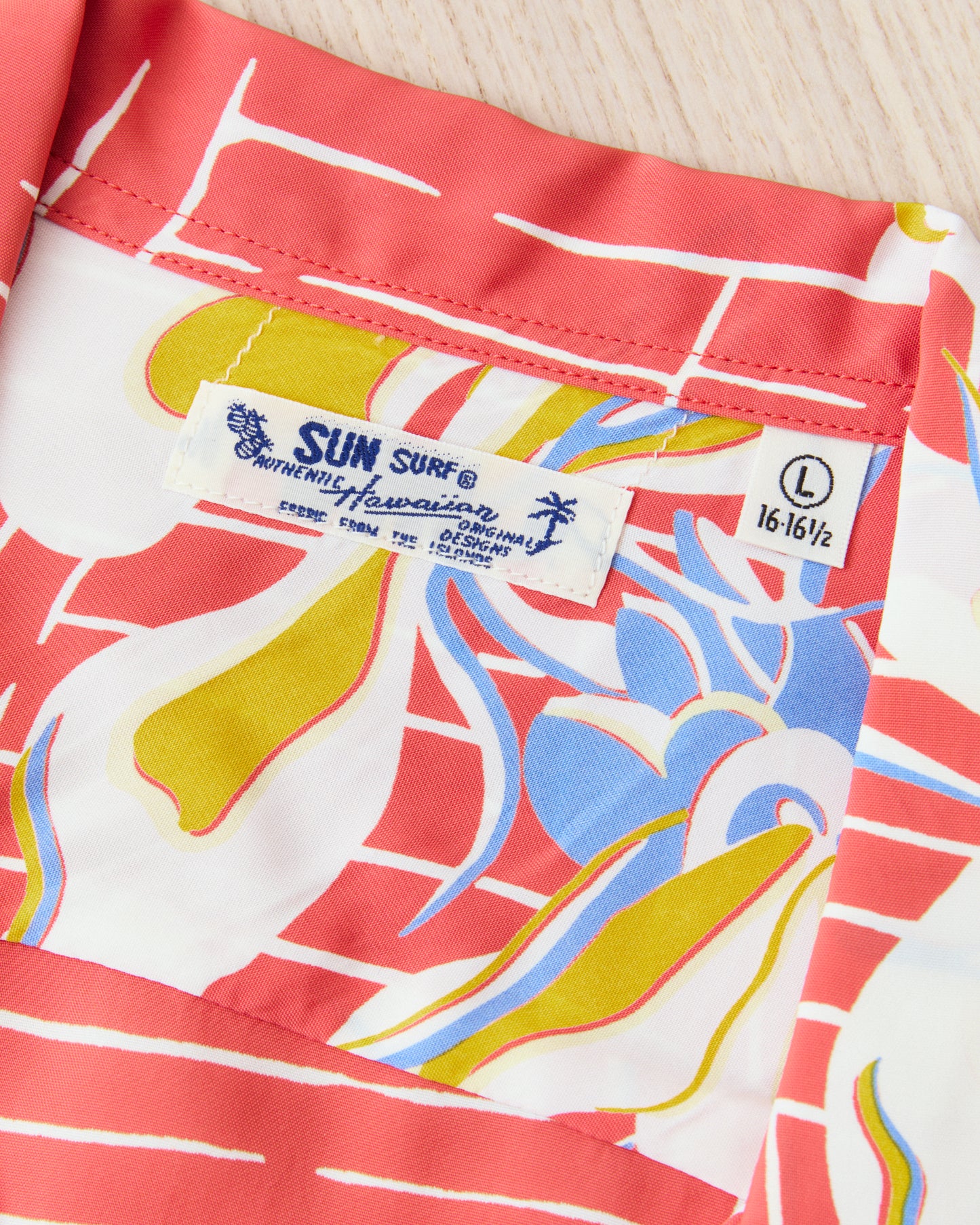 Sun Surf SS39615 Rayon Hawaiian Short Sleeve Shirt "White Ginger"
