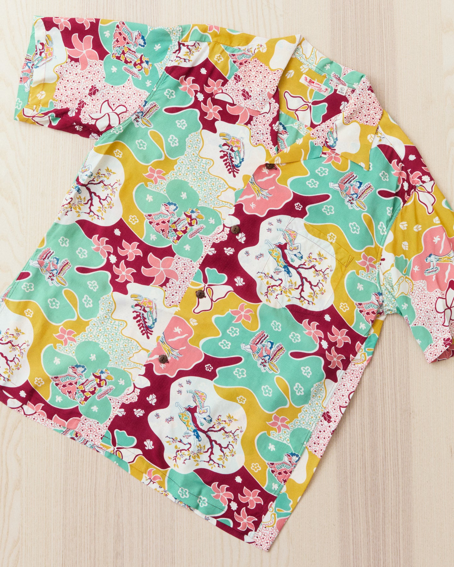 Sun Surf SS39624 Rayon Hawaiian Short Sleeve Shirt "Paradise Hula"