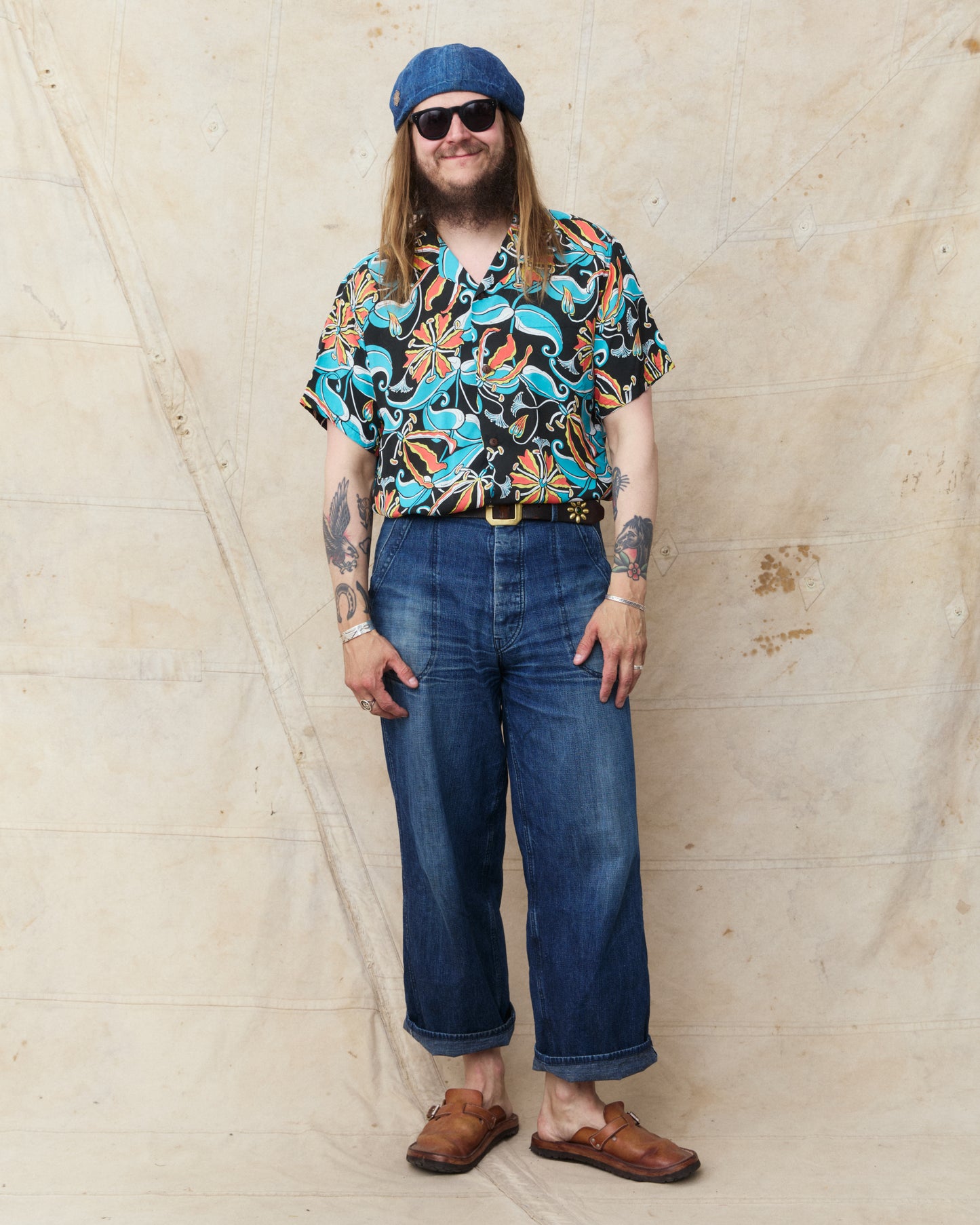 Sun Surf SS39619 Rayon Hawaiian Short Sleeve Shirt "Spider Lily"