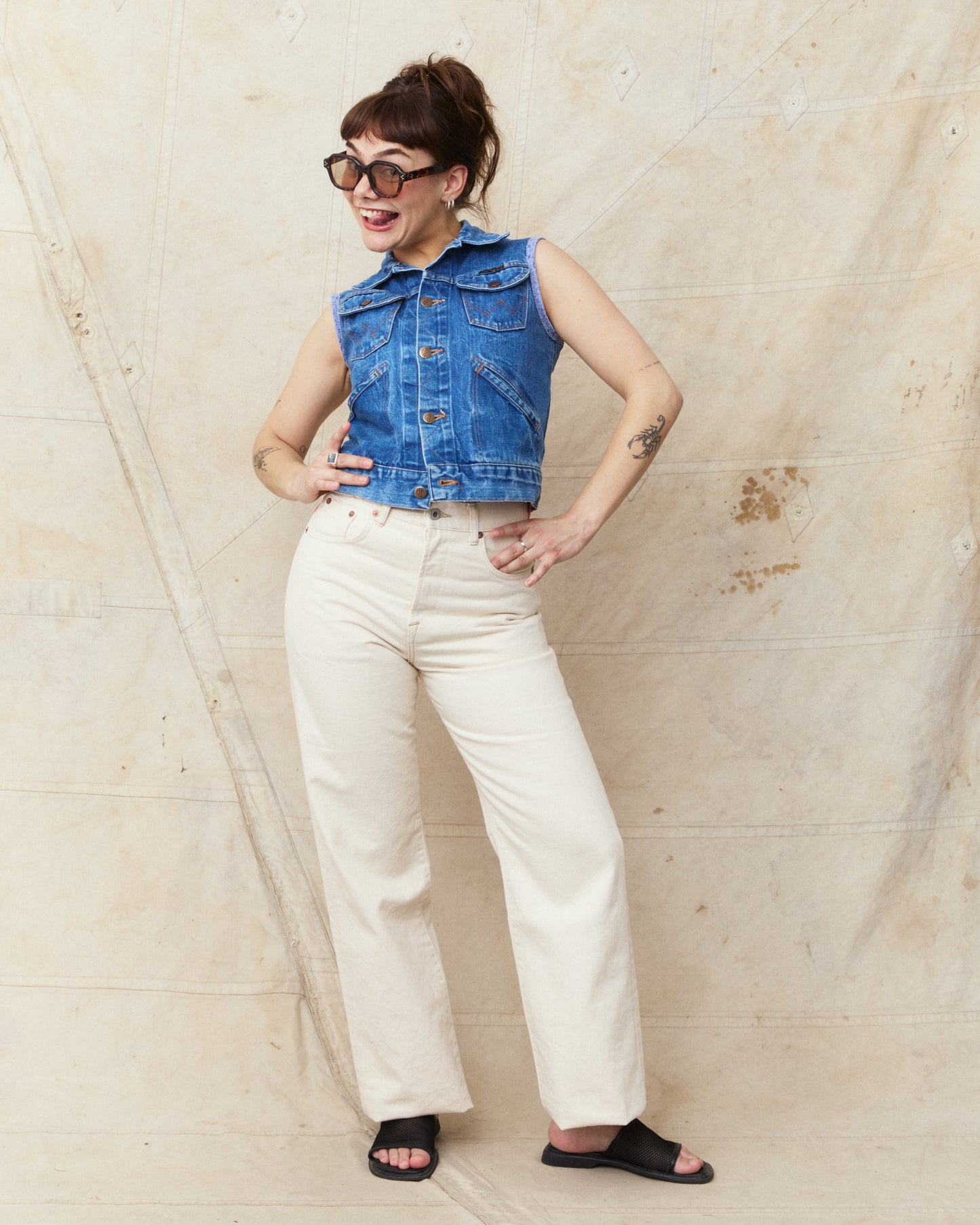 Indigofera Roslyn Women's Jeans Uneven Broken Twill Ecru