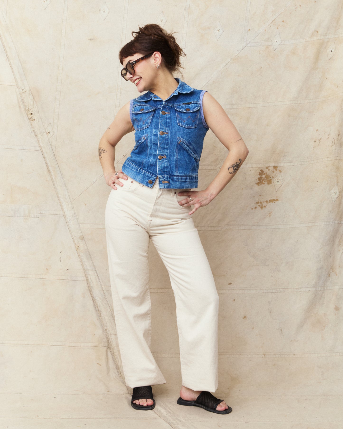 Indigofera Roslyn Women's Jeans Uneven Broken Twill Ecru