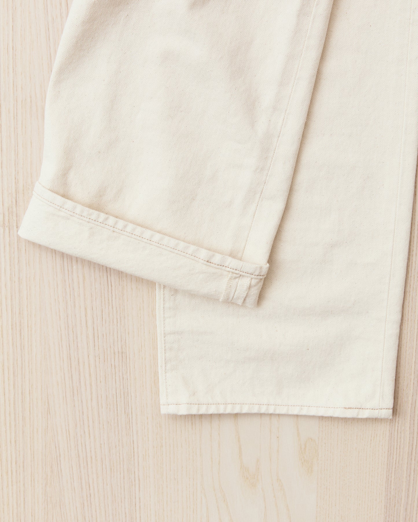 Indigofera Roslyn Women's Jeans Uneven Broken Twill Ecru