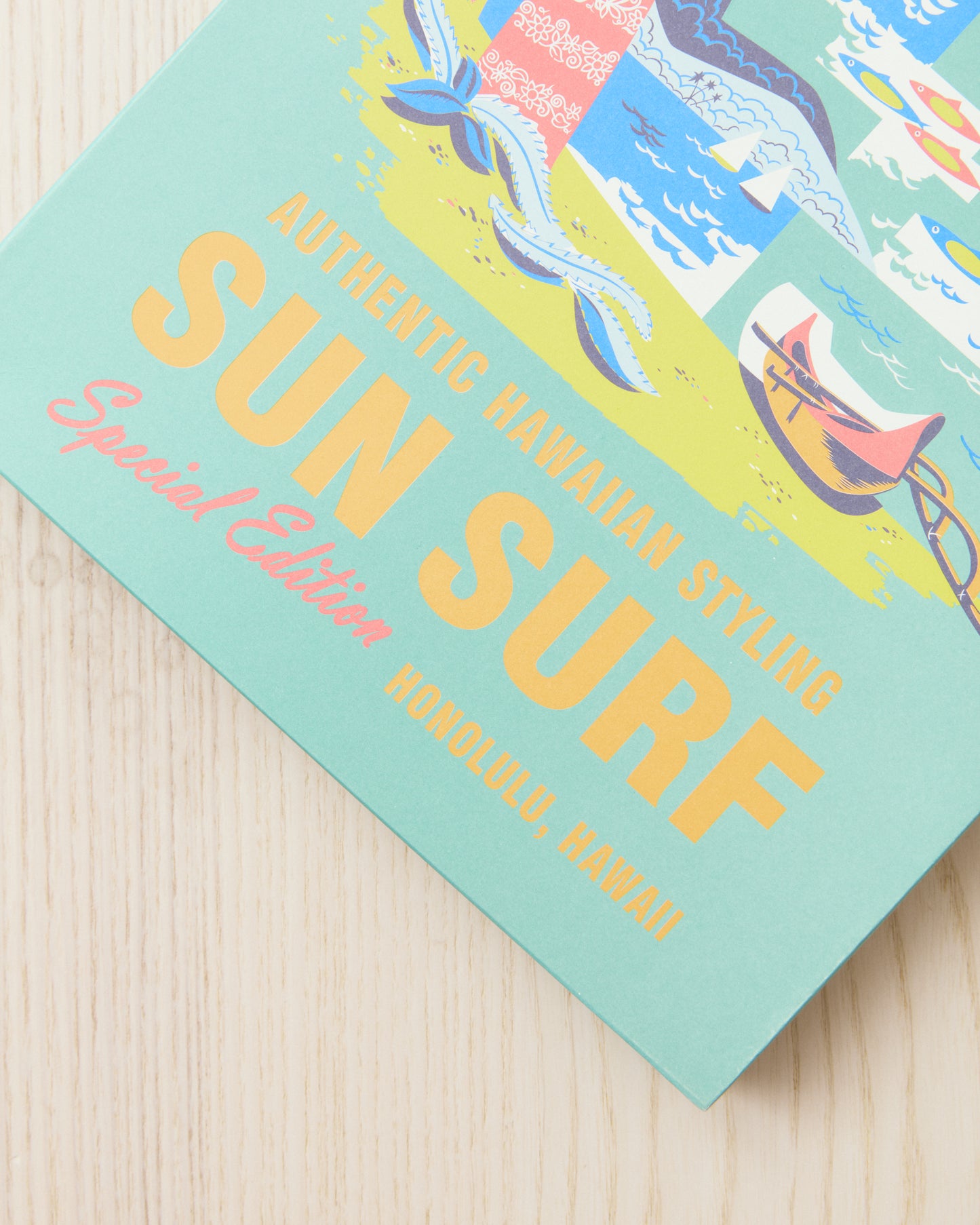 Sun Surf SS39743 Aloha Filament Rayon Shirt Special Edition "The Space Ship"