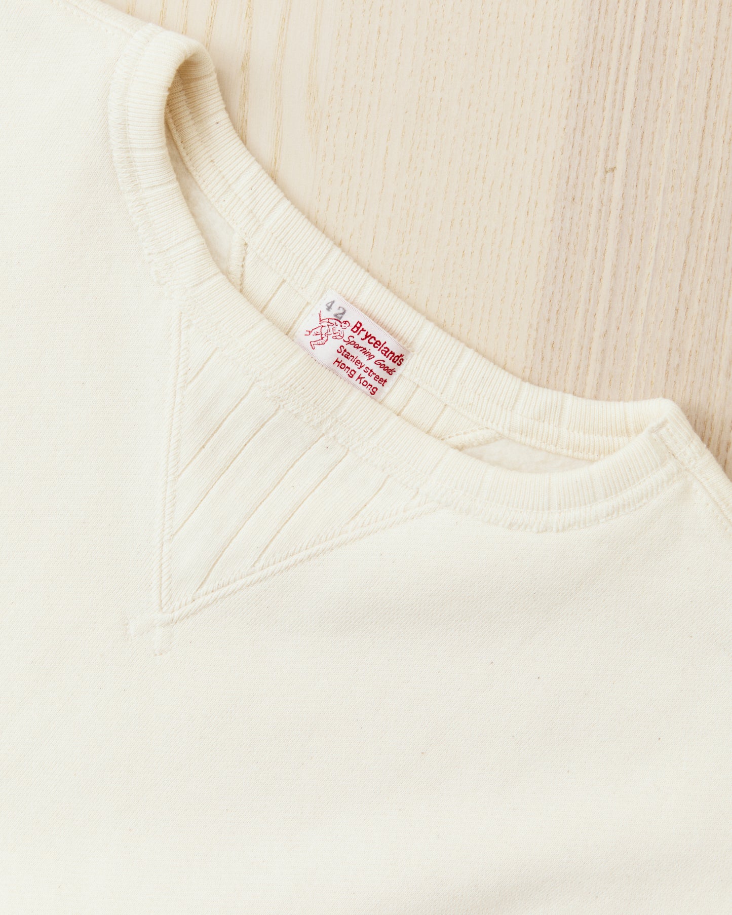 Bryceland's Crewneck Sweatshirt Ecru
